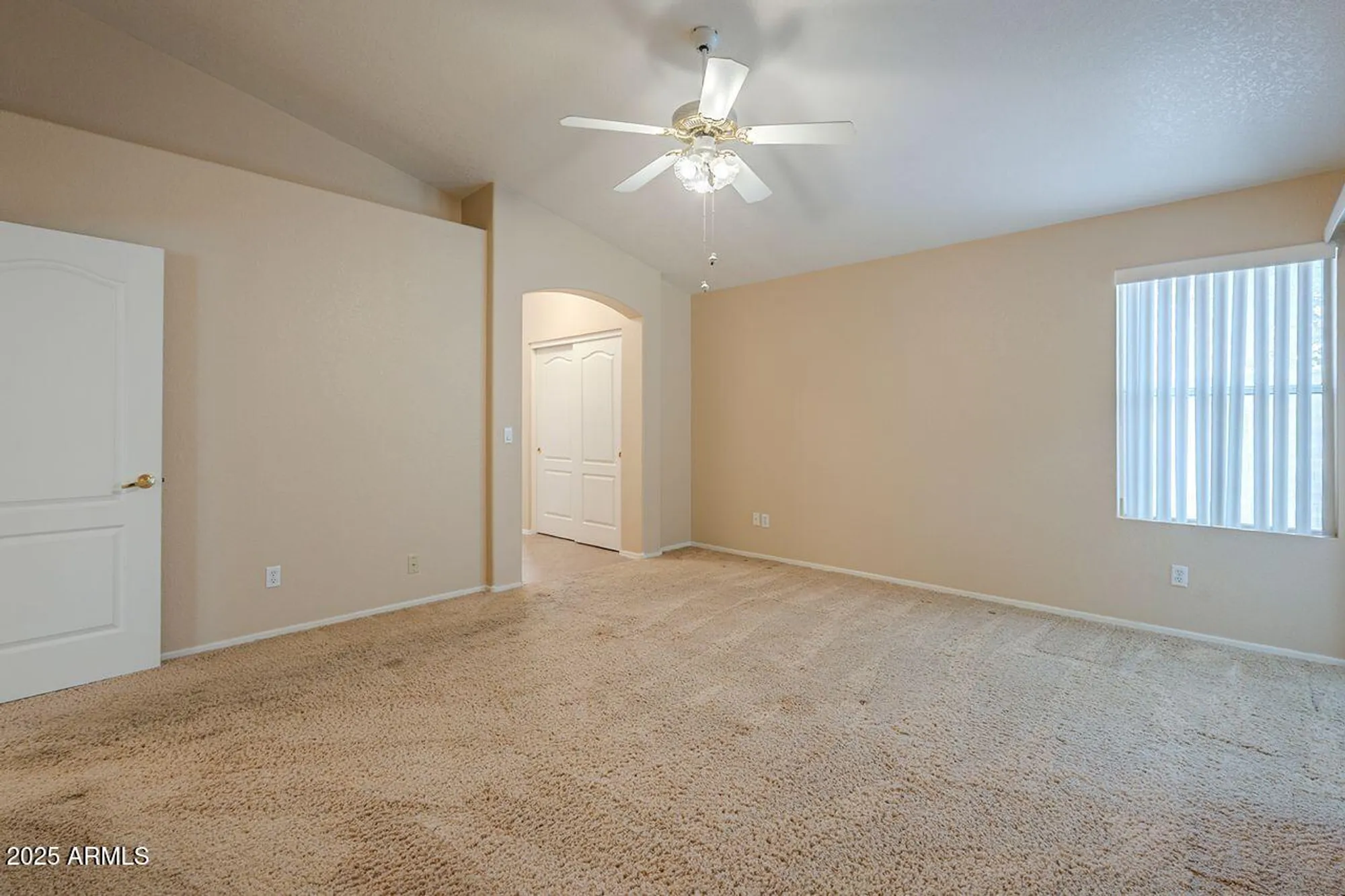 Property Slideshow image 3 of 60 | 10722 w irma ln, Peoria, AZ, 85373