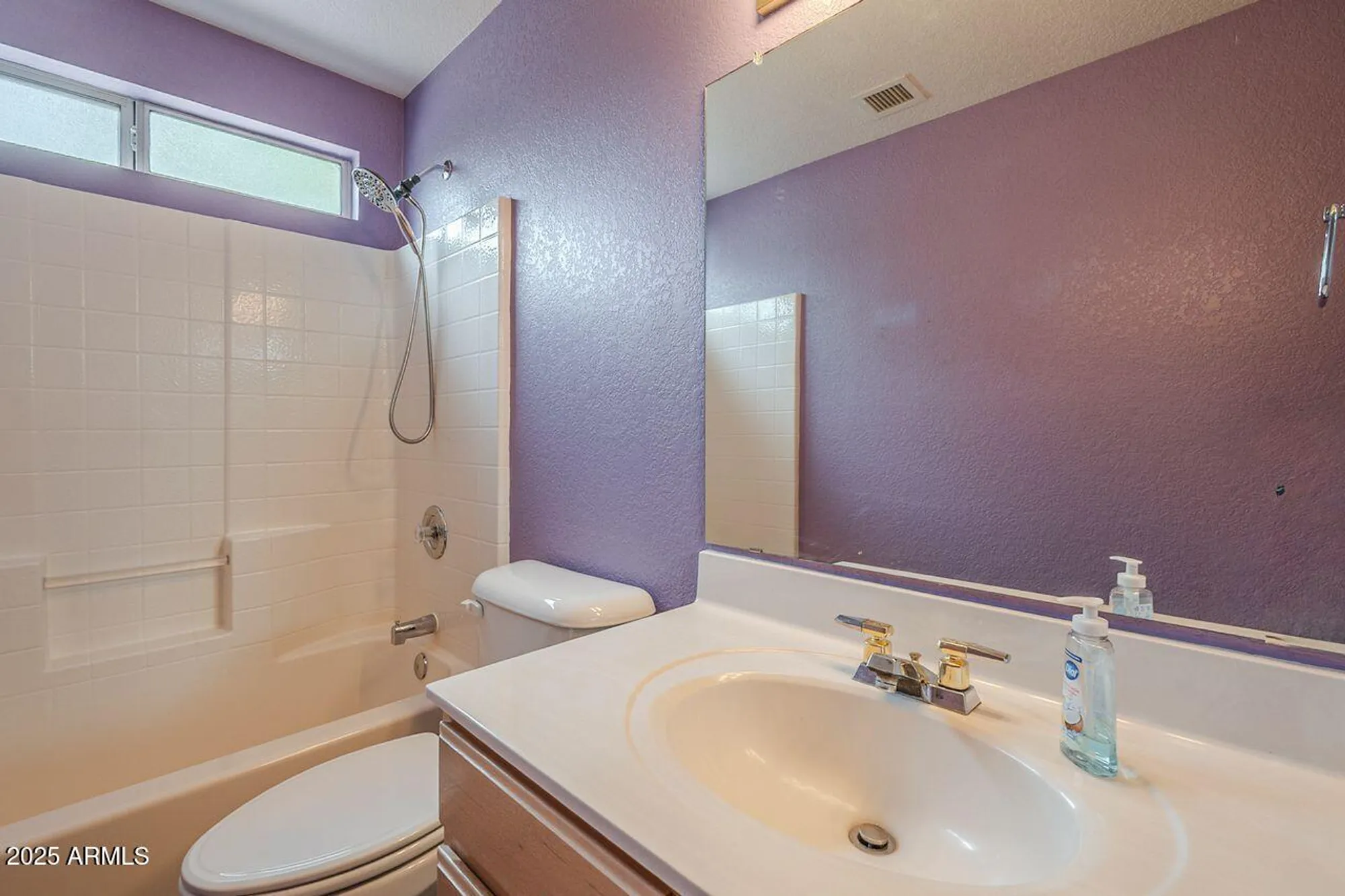 Property Slideshow image 15 of 60 | 10722 w irma ln, Peoria, AZ, 85373