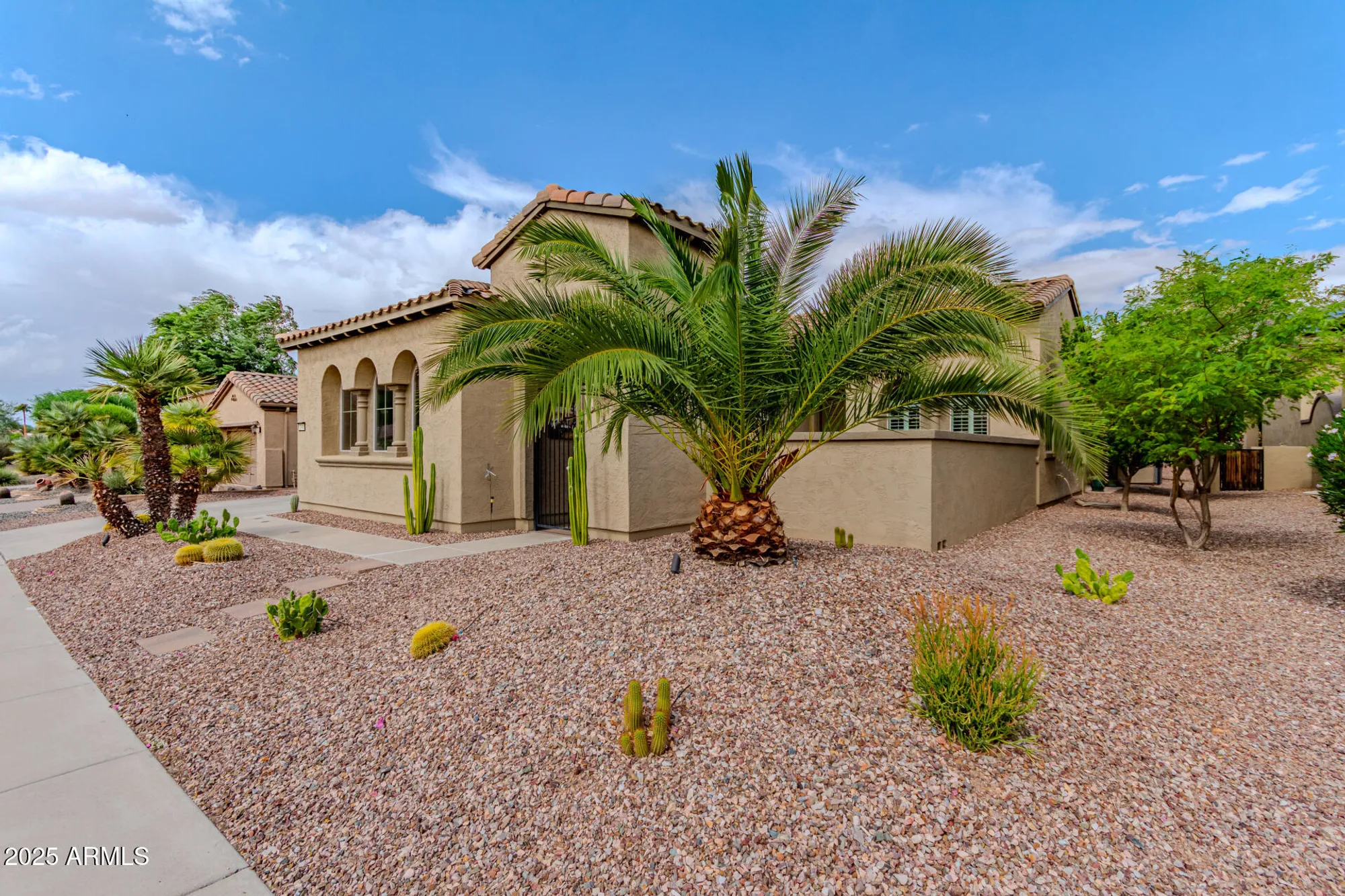Property Slideshow image 8 of 80 | 12448 w rosewood ln, Peoria, AZ, 85383