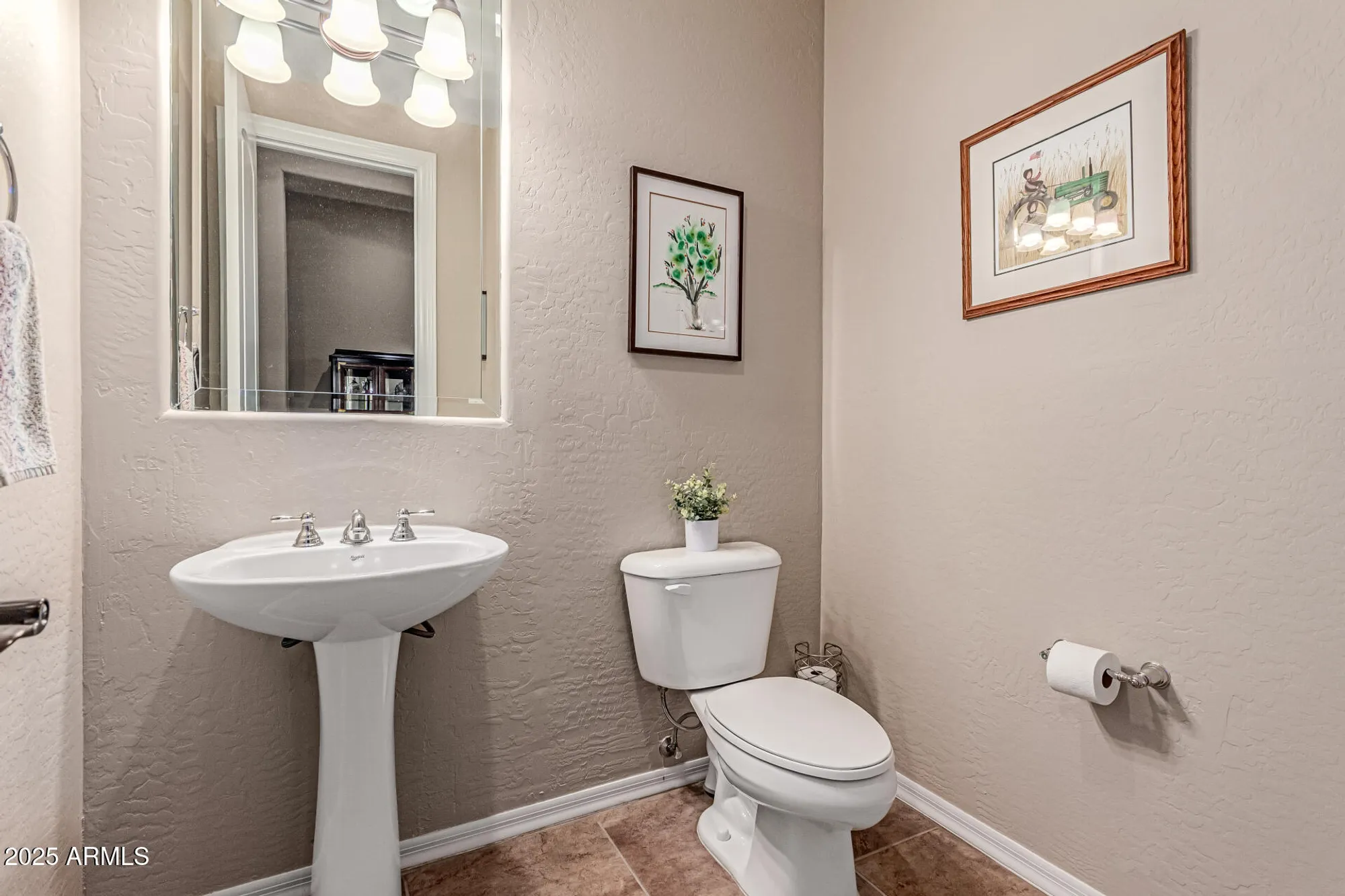 Property Slideshow image 23 of 80 | 12448 w rosewood ln, Peoria, AZ, 85383