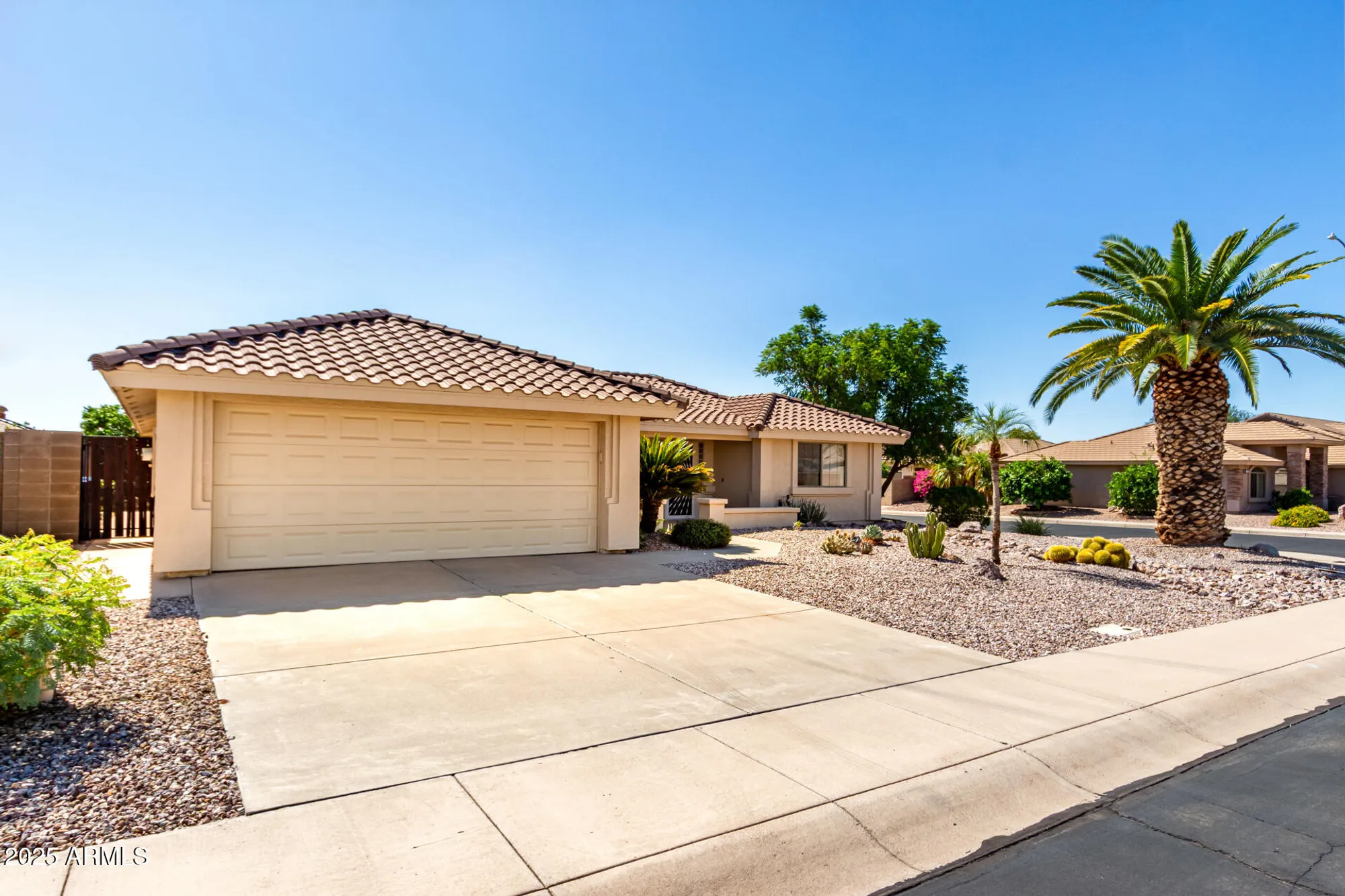 Property Slideshow image 5 of 34 | 11027 e natal ave, Mesa, AZ, 85209