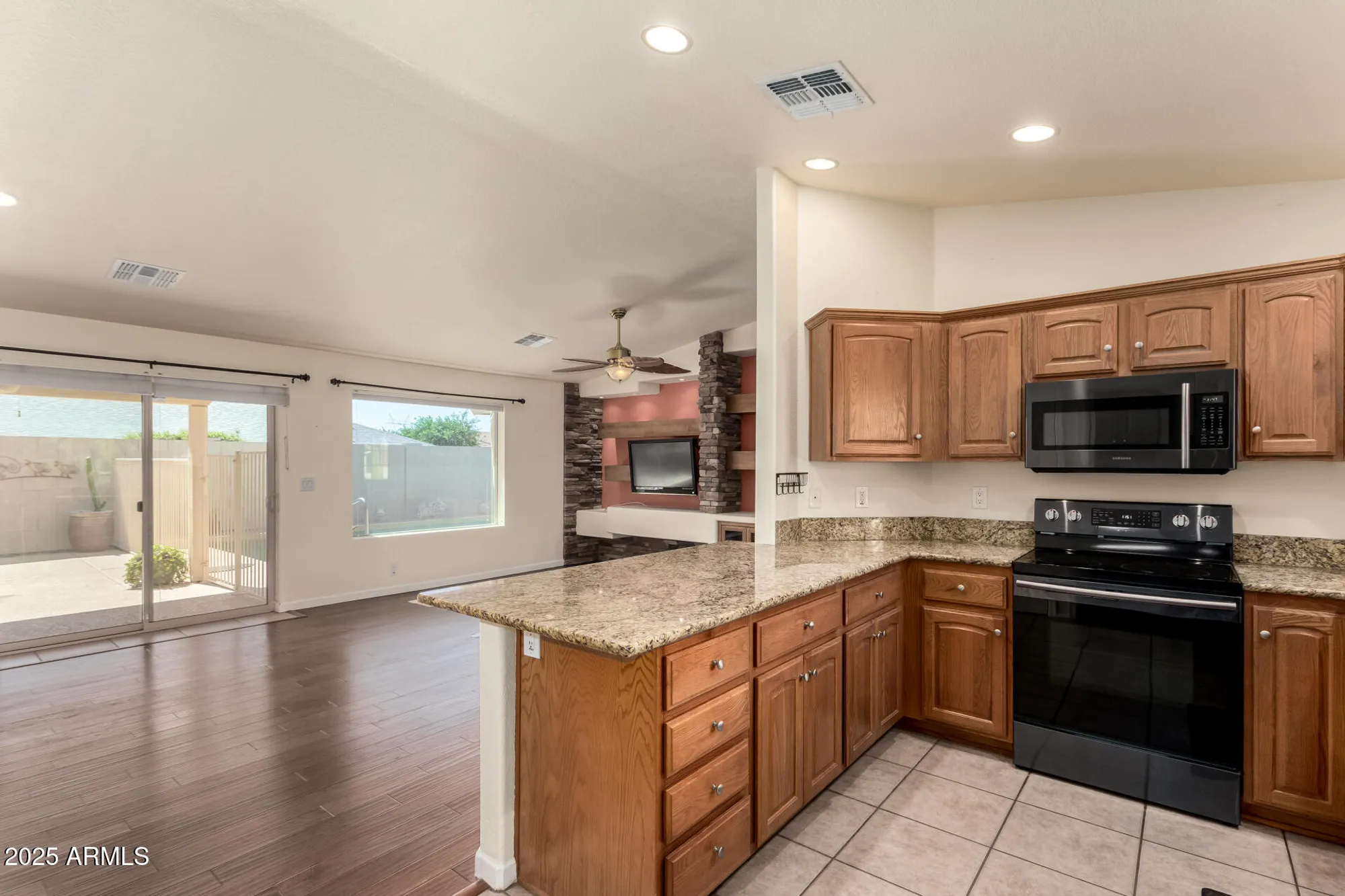 Property Slideshow image 16 of 34 | 11027 e natal ave, Mesa, AZ, 85209