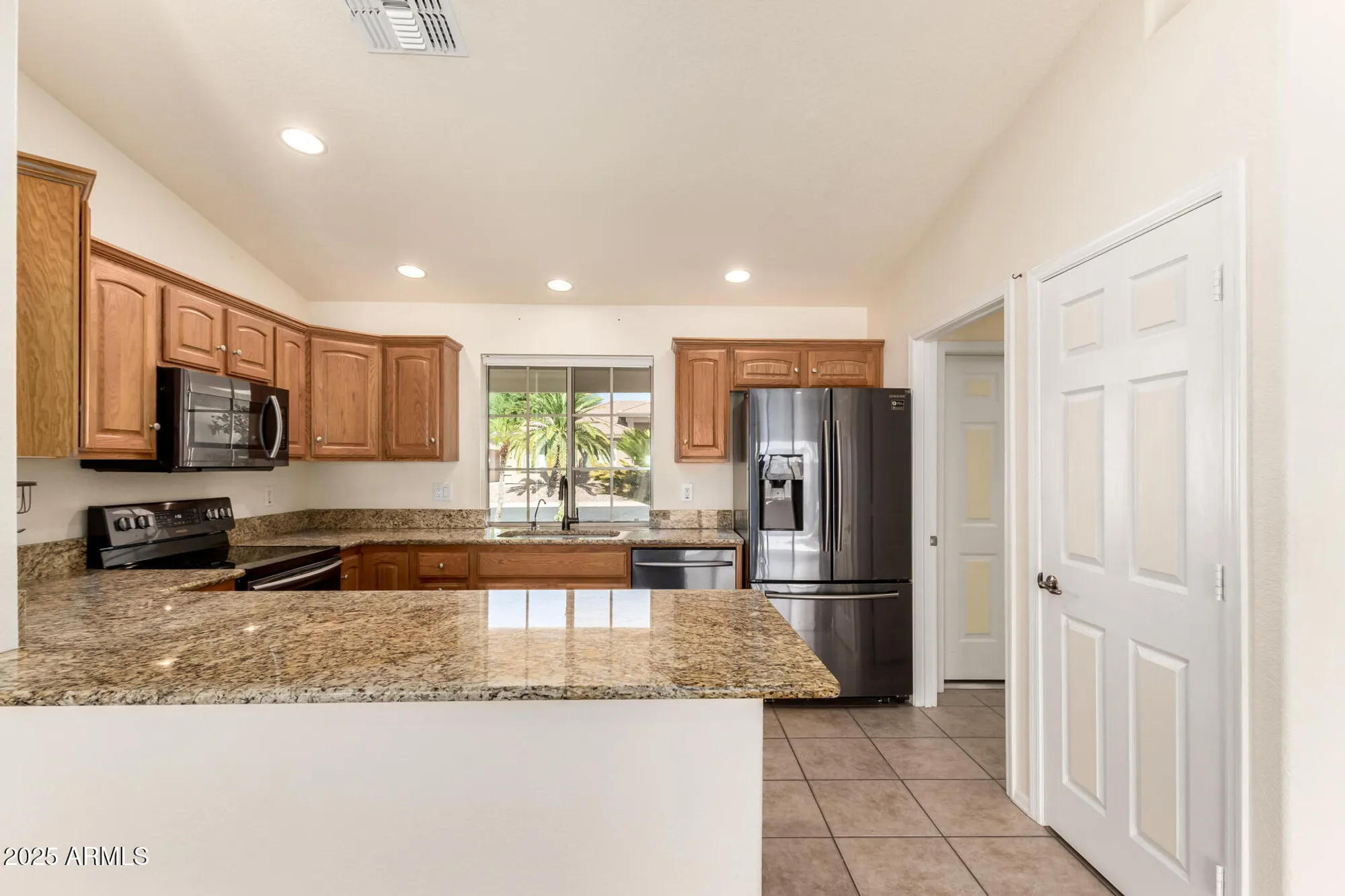 Property Slideshow image 14 of 34 | 11027 e natal ave, Mesa, AZ, 85209