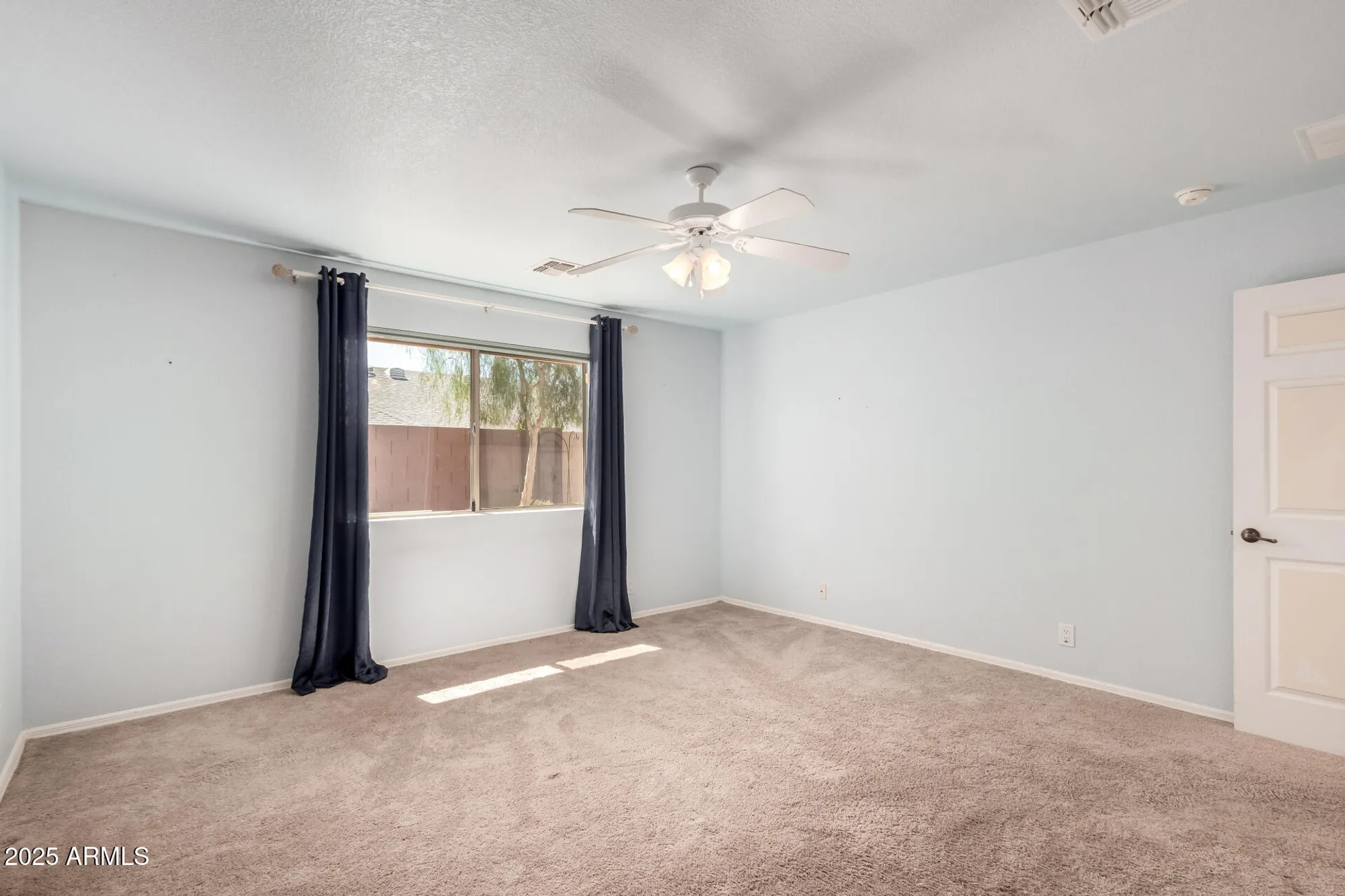 Property Slideshow image 19 of 34 | 11027 e natal ave, Mesa, AZ, 85209