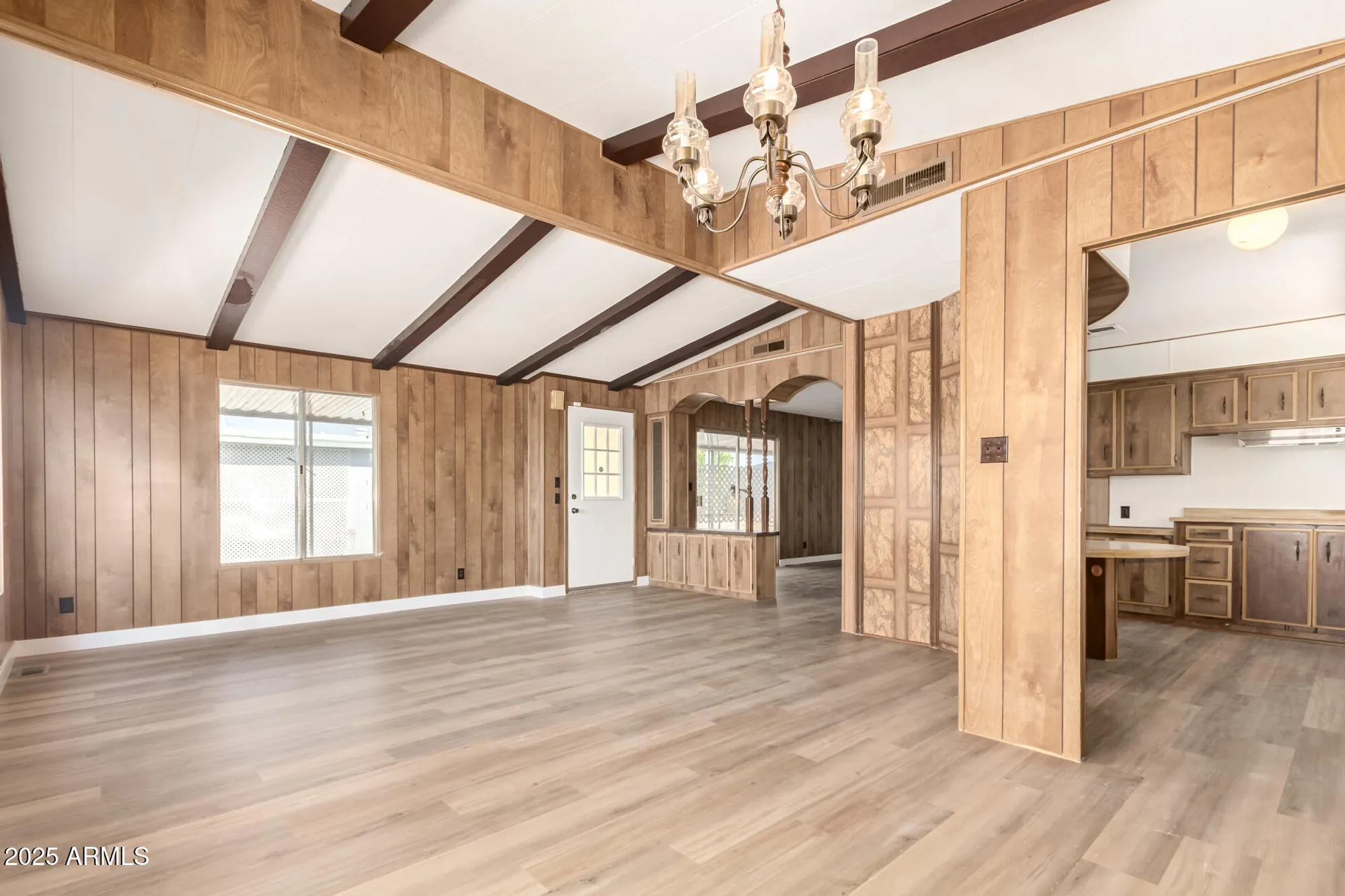 Property Slideshow image 7 of 24 | 5433 e mcdowell rd, Mesa, AZ, 85215