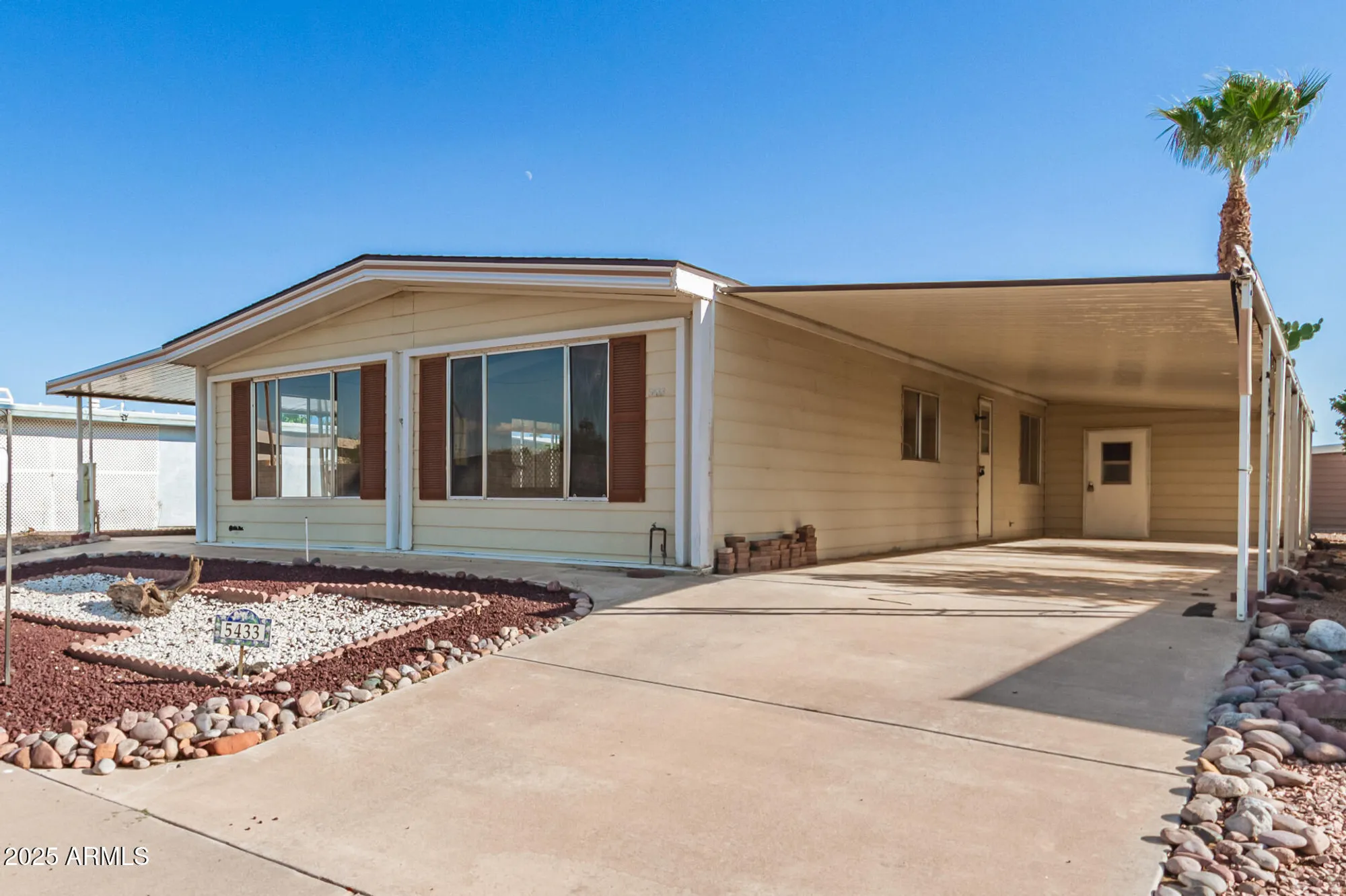 Property Slideshow image 22 of 24 | 5433 e mcdowell rd, Mesa, AZ, 85215