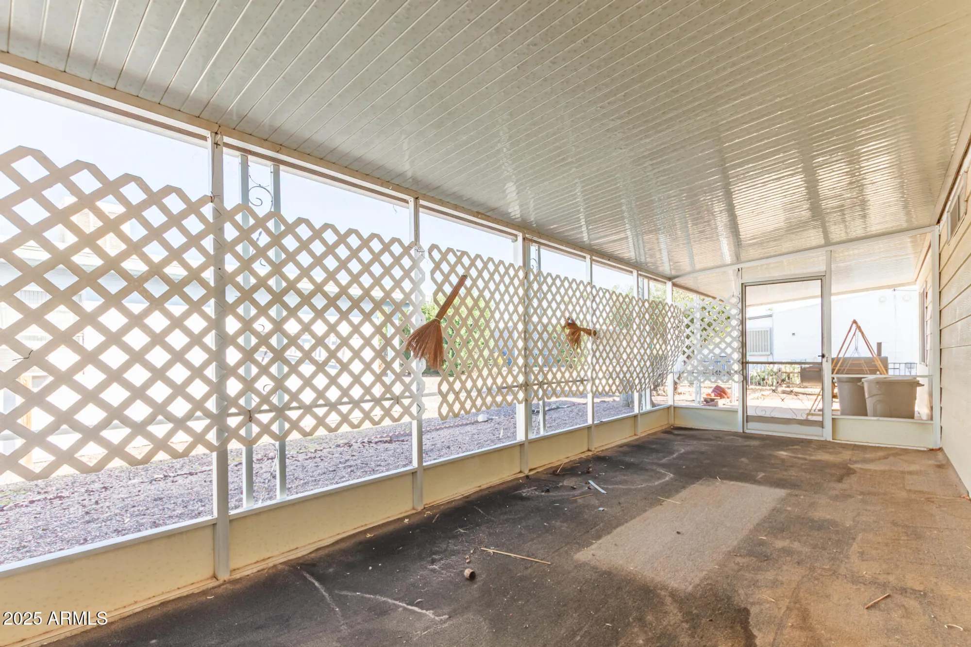 Property Slideshow image 18 of 24 | 5433 e mcdowell rd, Mesa, AZ, 85215