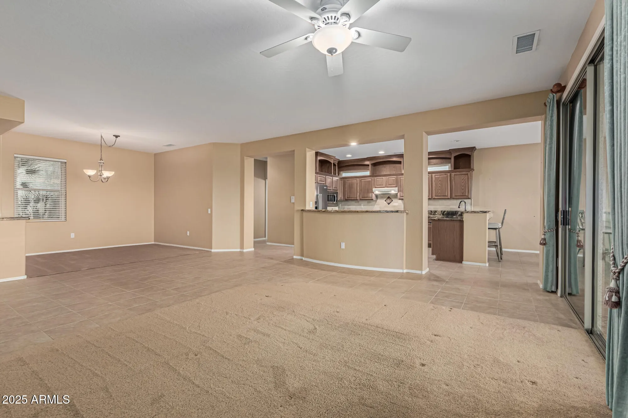 Property Slideshow image 23 of 58 | 17148 w calistoga dr, Surprise, AZ, 85387