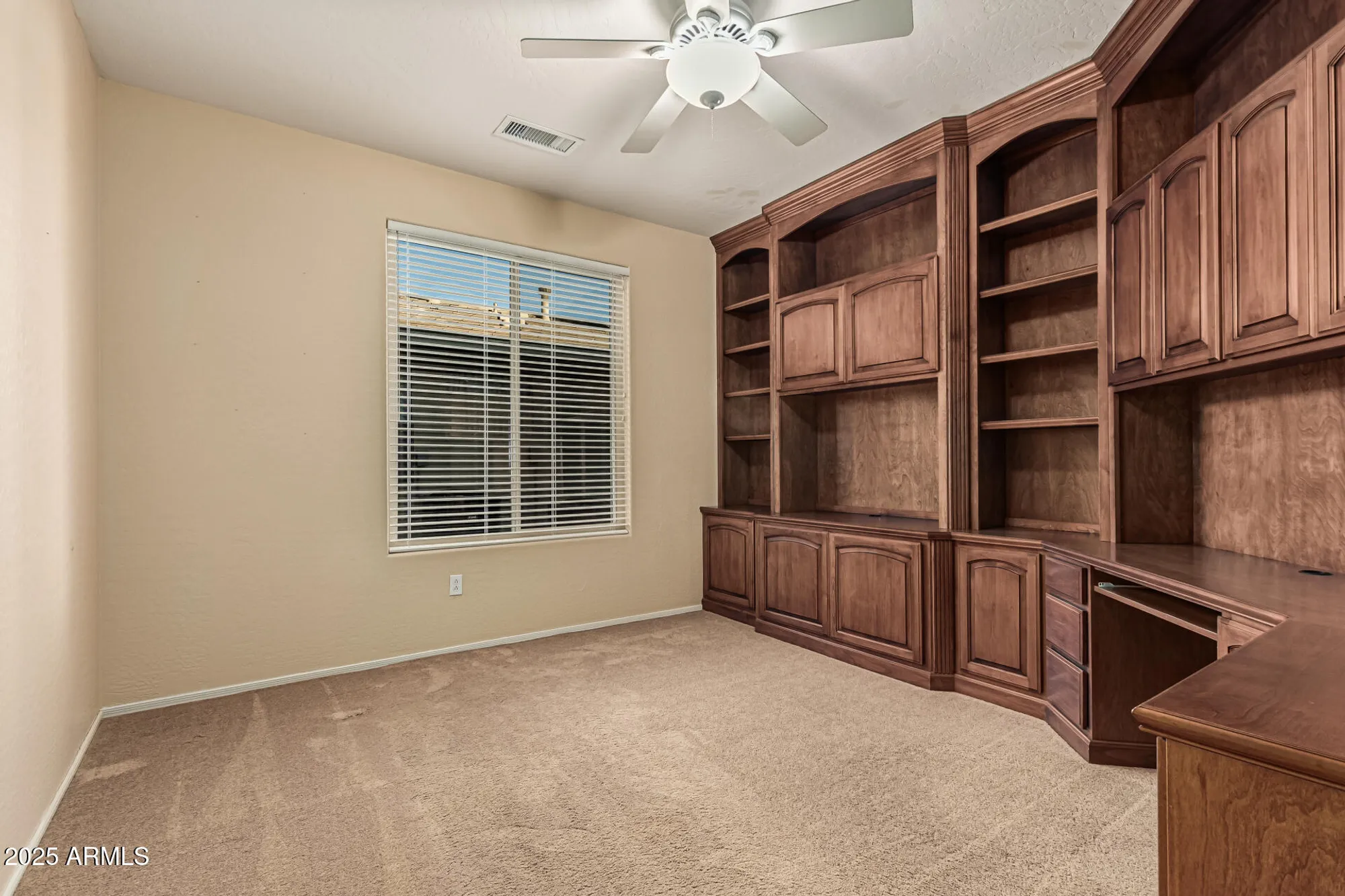 Property Slideshow image 38 of 58 | 17148 w calistoga dr, Surprise, AZ, 85387