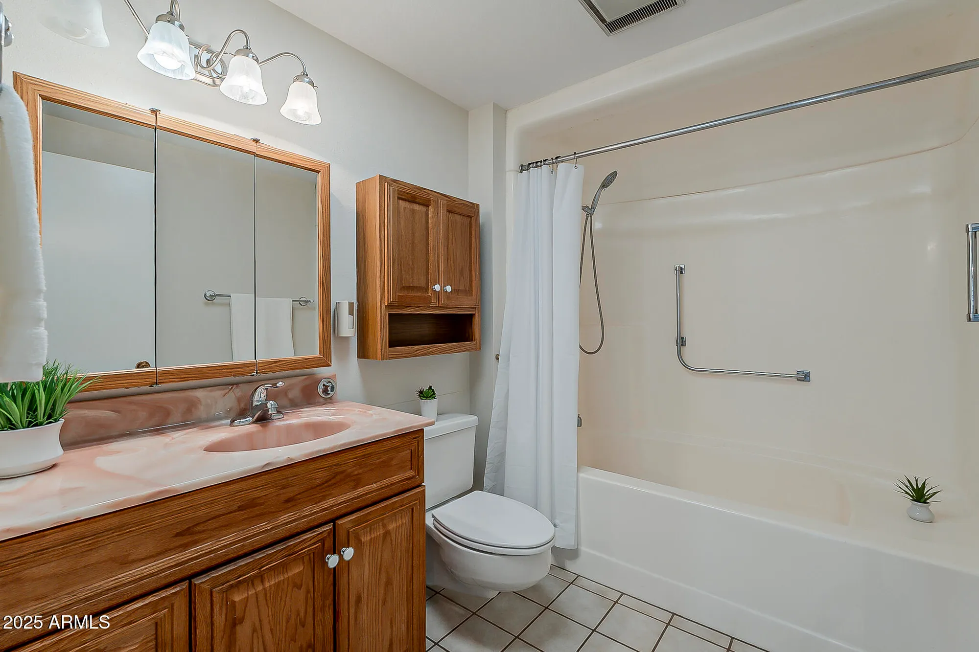 Property Slideshow image 28 of 38 | 10514 w willow creek cir, Sun City, AZ, 85373