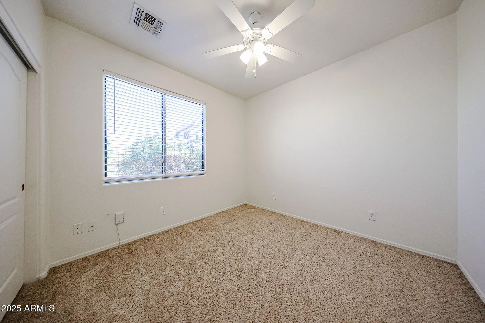 Property Slideshow image 15 of 24 | 18065 w weatherby dr, Surprise, AZ, 85374