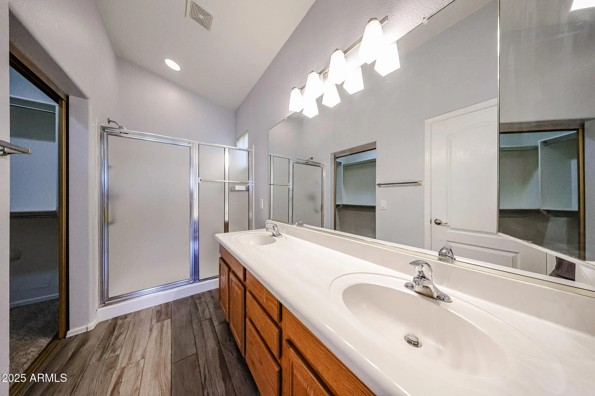 Property Slideshow image 12 of 24 | 18065 w weatherby dr, Surprise, AZ, 85374