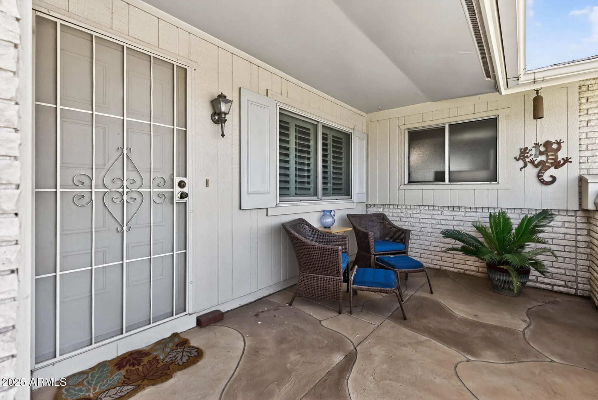 Property Slideshow image 5 of 41 | 10502 w roundelay cir, Sun City, AZ, 85351