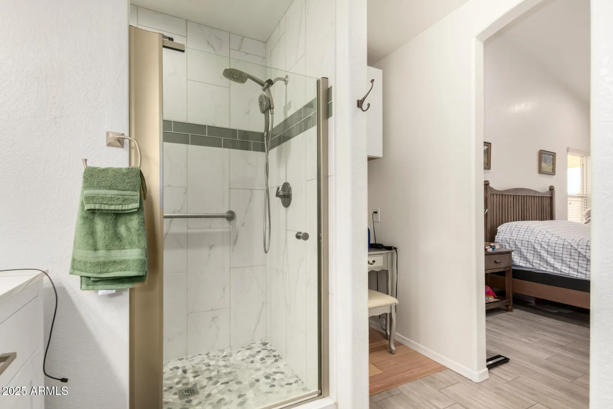 Property Slideshow image 11 of 18 | 10630 w mohawk ln, Peoria, AZ, 85382