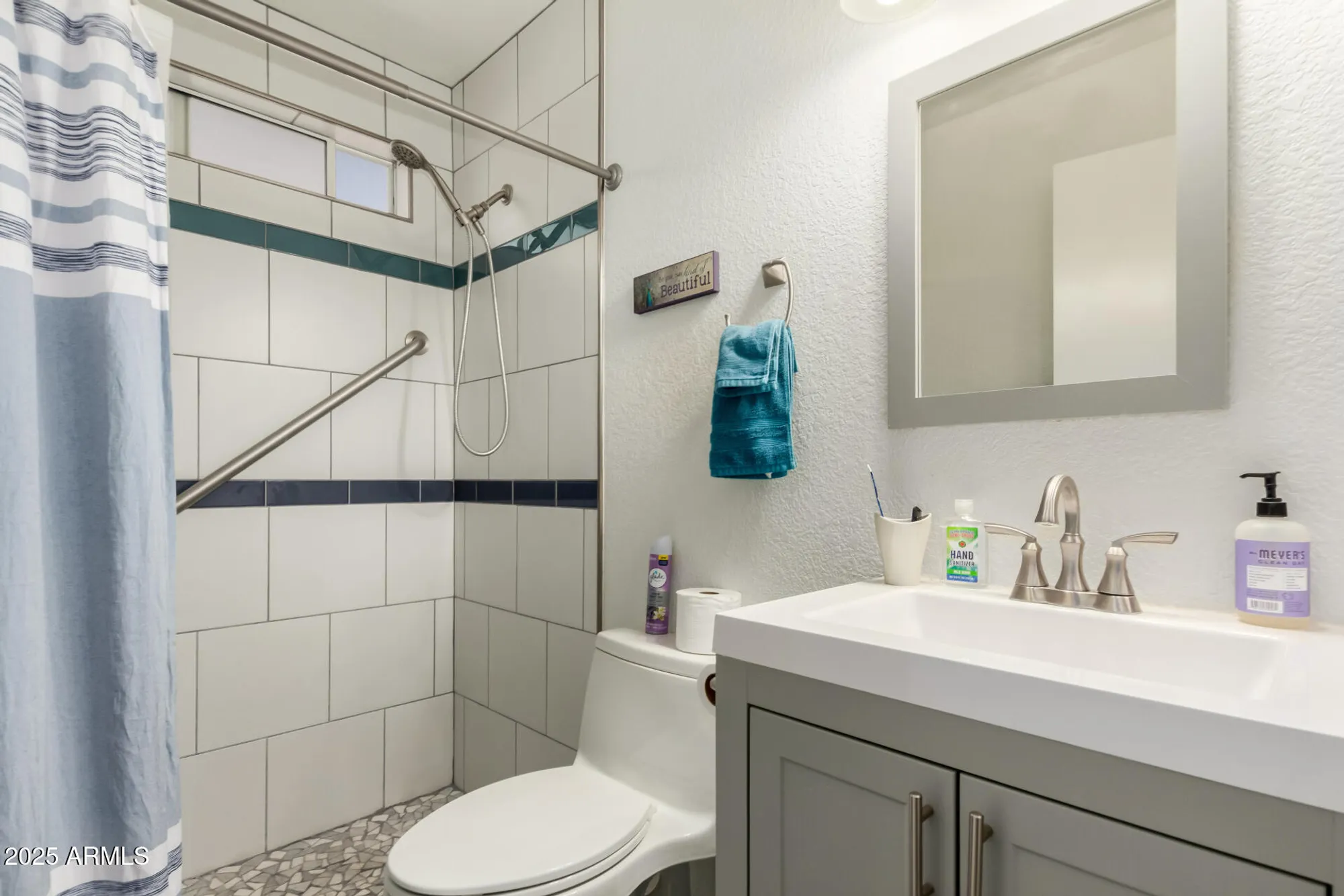 Property Slideshow image 14 of 18 | 10630 w mohawk ln, Peoria, AZ, 85382