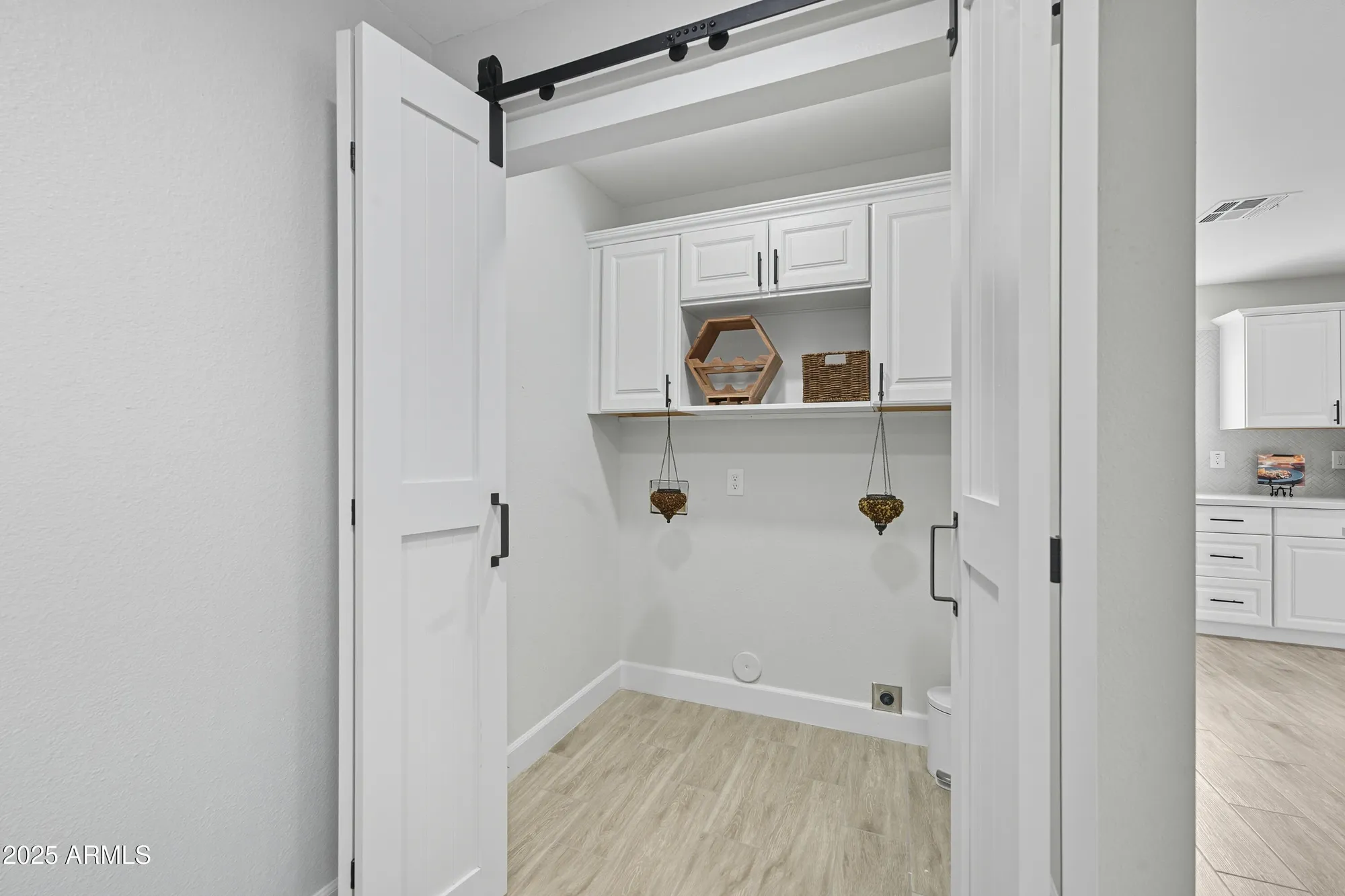 Property Slideshow image 7 of 37 | 26661 s howard dr, Sun Lakes, AZ, 85248