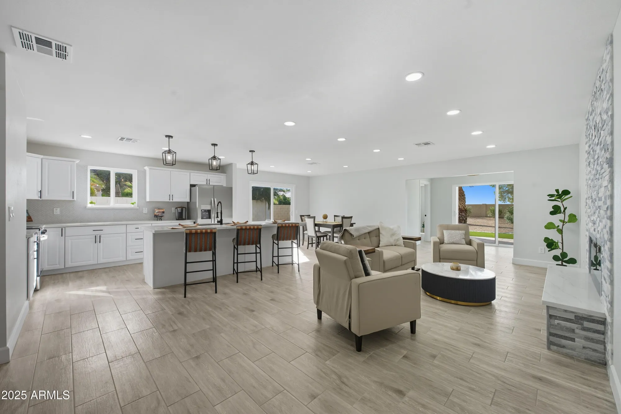 Property Slideshow image 6 of 37 | 26661 s howard dr, Sun Lakes, AZ, 85248