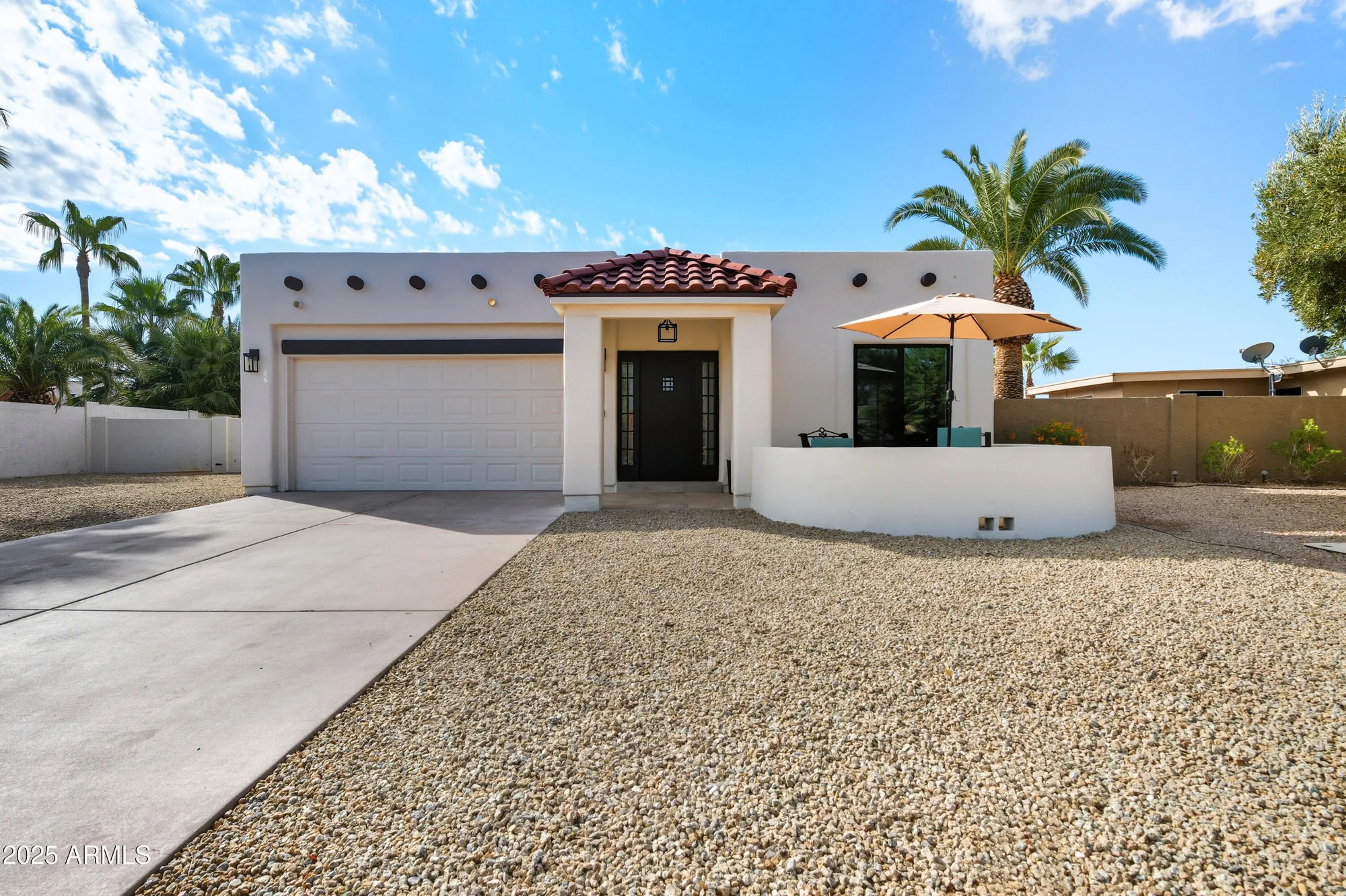 Property Slideshow image 1 of 37 | 26661 s howard dr, Sun Lakes, AZ, 85248