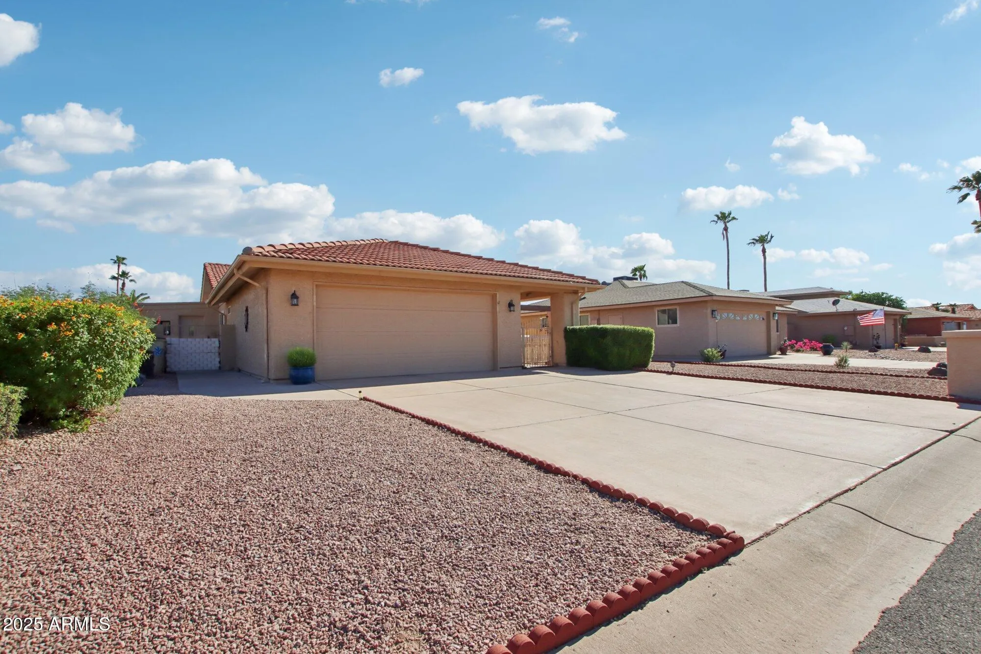 Property Slideshow image 1 of 22 | 8833 e player dr, Sun Lakes, AZ, 85248