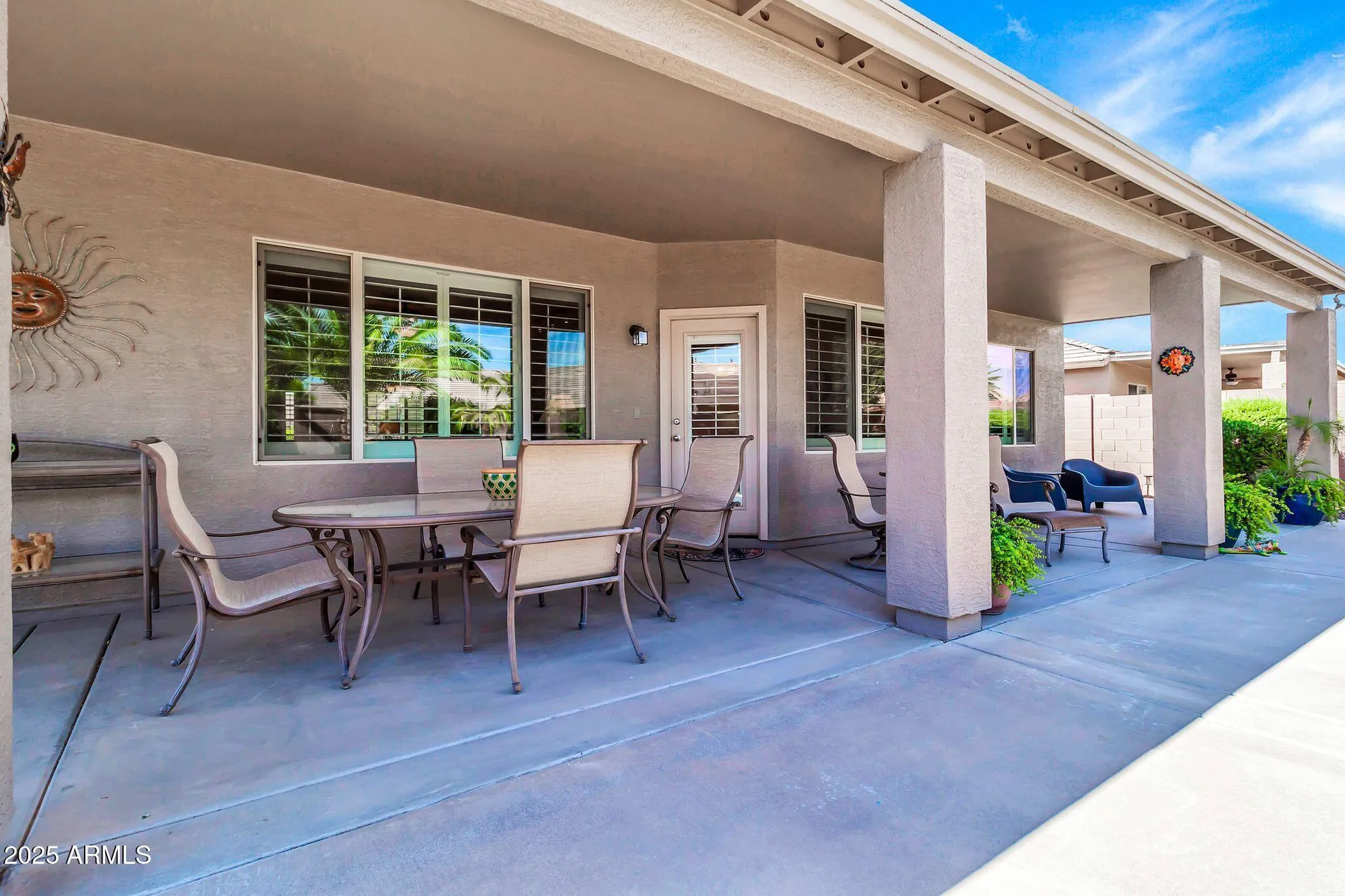Property Slideshow image 23 of 30 | 3624 e county down dr, Chandler, AZ, 85249