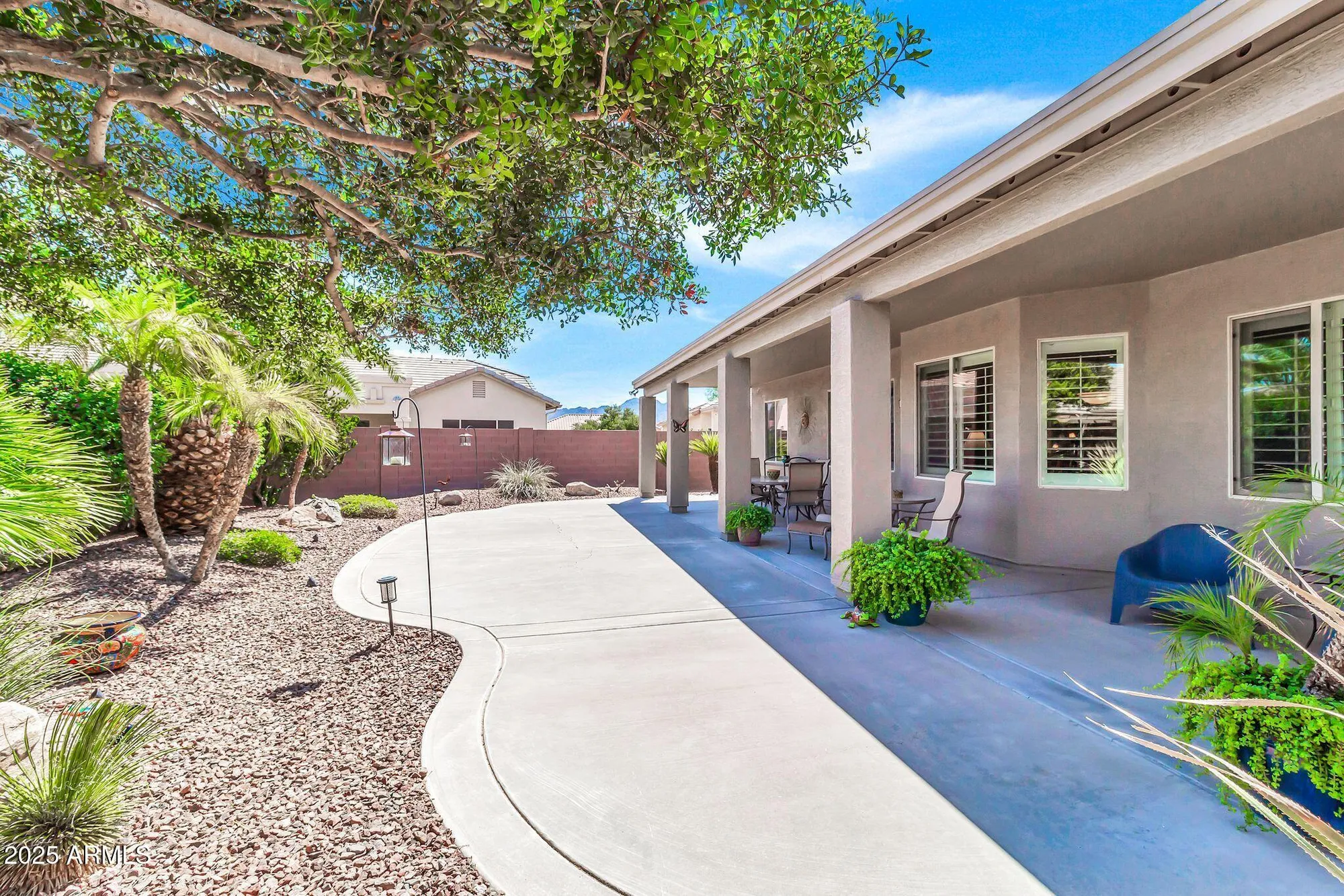 Property Slideshow image 27 of 30 | 3624 e county down dr, Chandler, AZ, 85249