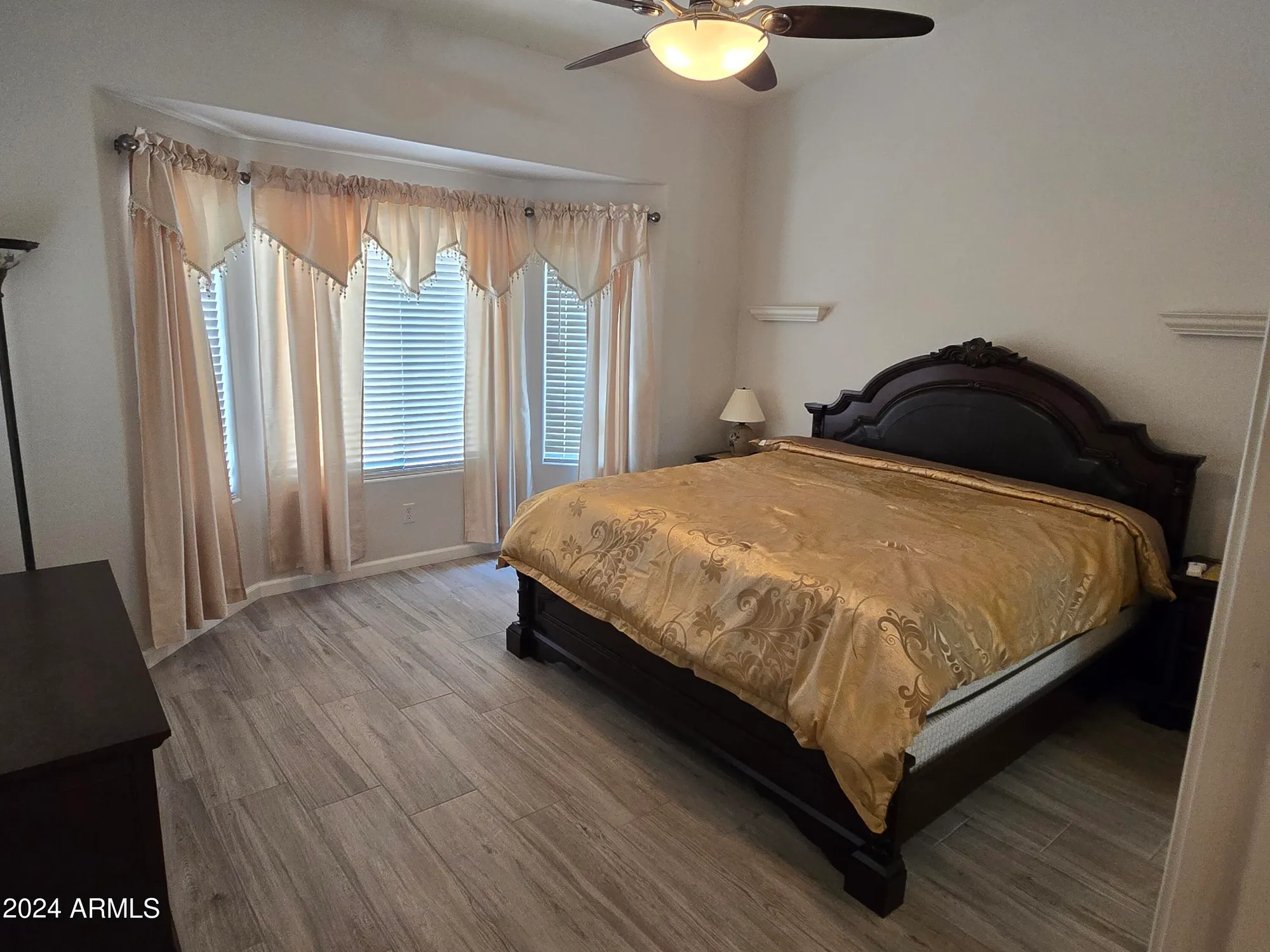 Property Slideshow image 12 of 59 | 2101 s meridian rd 34, Apache Junction, AZ, 85120