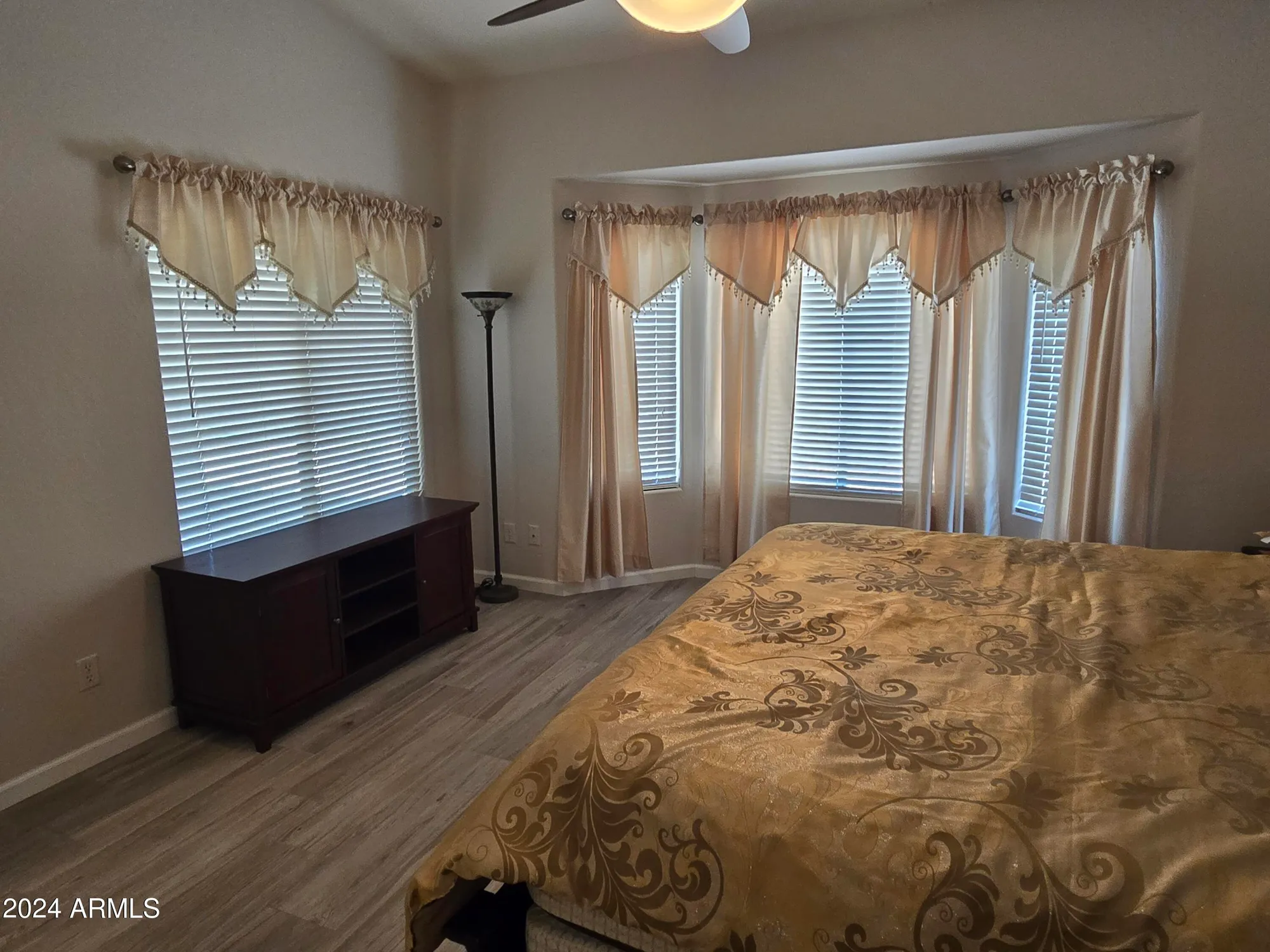 Property Slideshow image 19 of 59 | 2101 s meridian rd 34, Apache Junction, AZ, 85120