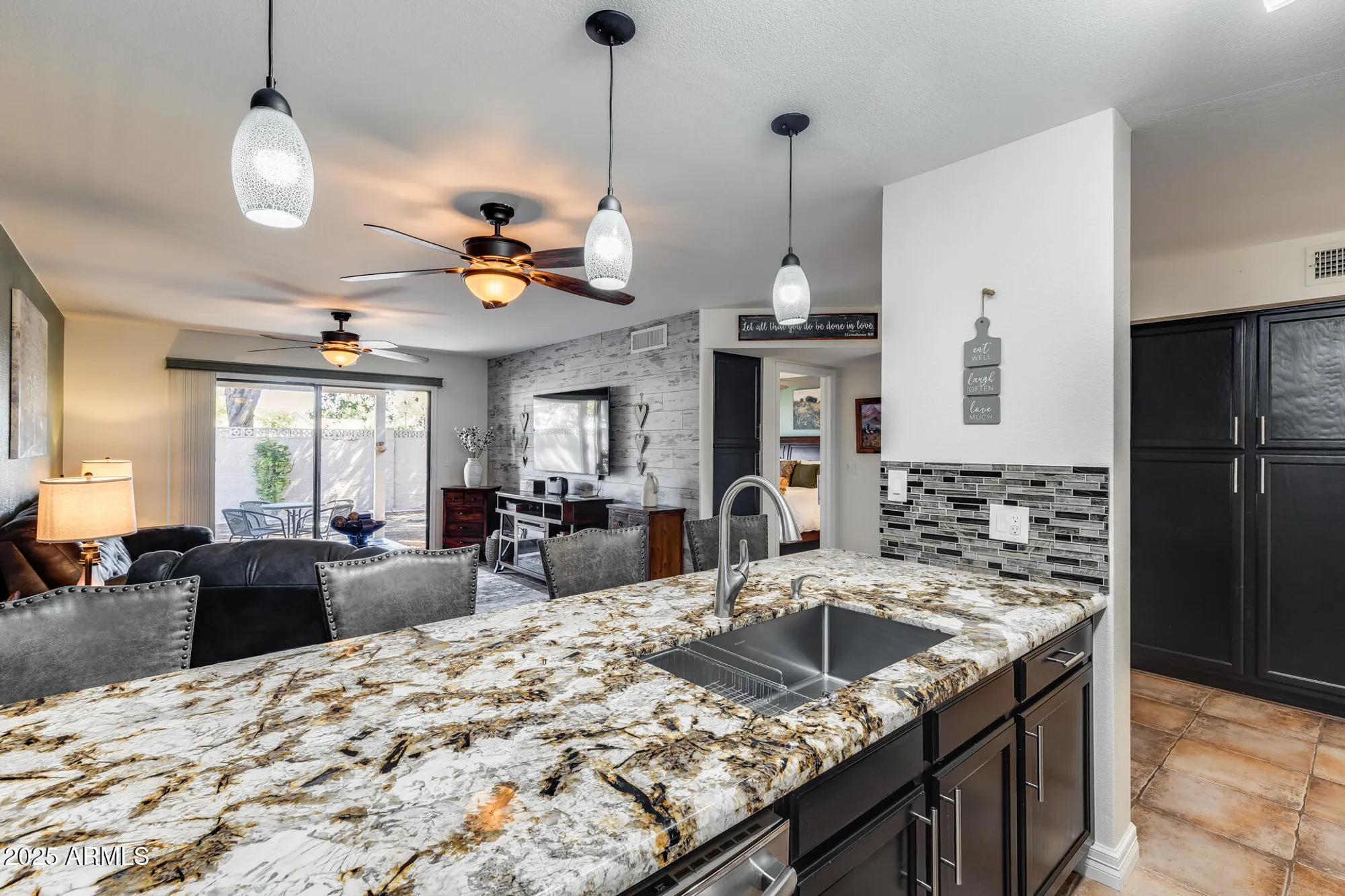 Property Slideshow image 3 of 26 | 18725 n 92nd dr, Peoria, AZ, 85382