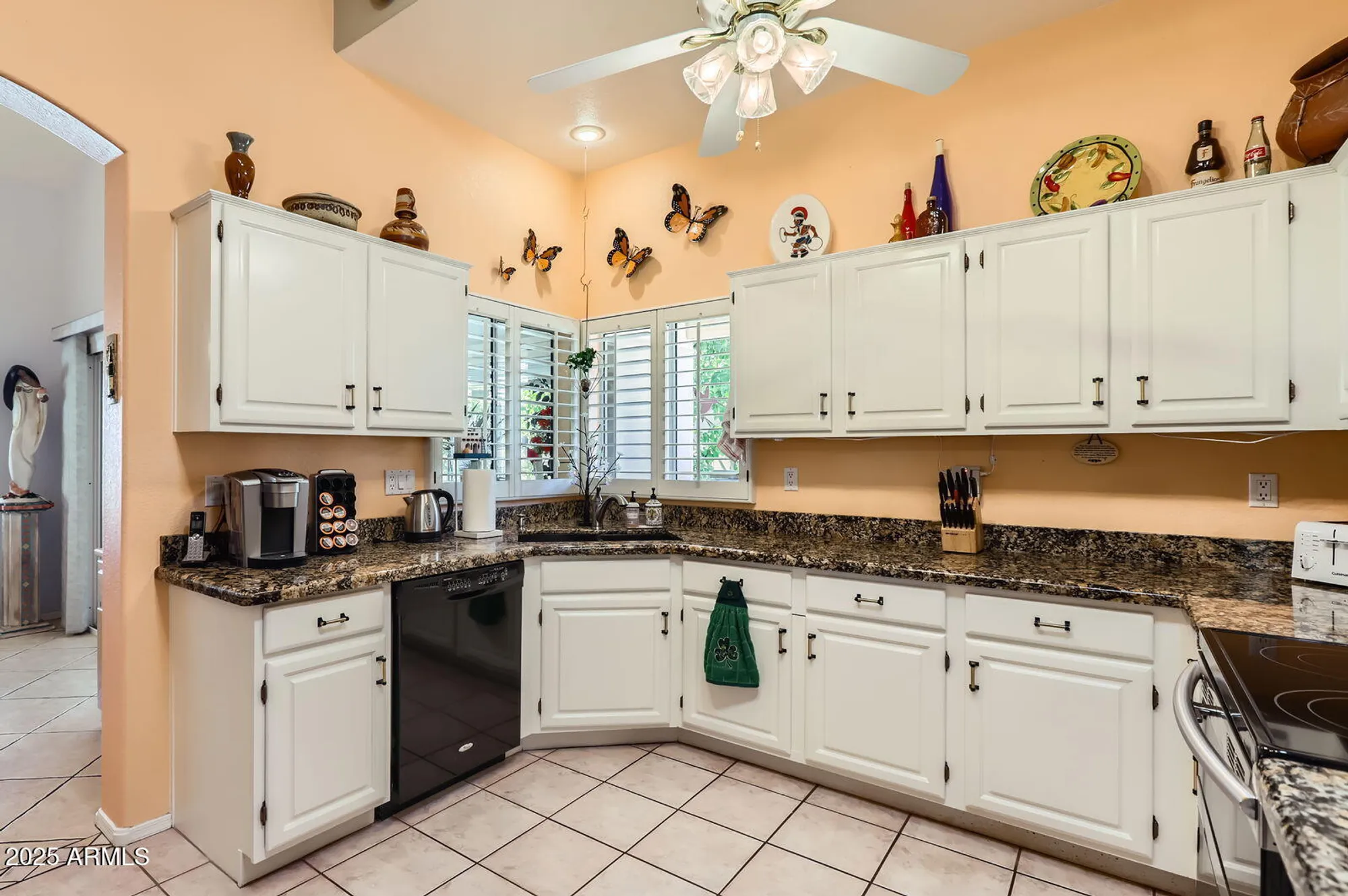 Property Slideshow image 9 of 32 | 14680 w morning star trl, Surprise, AZ, 85374