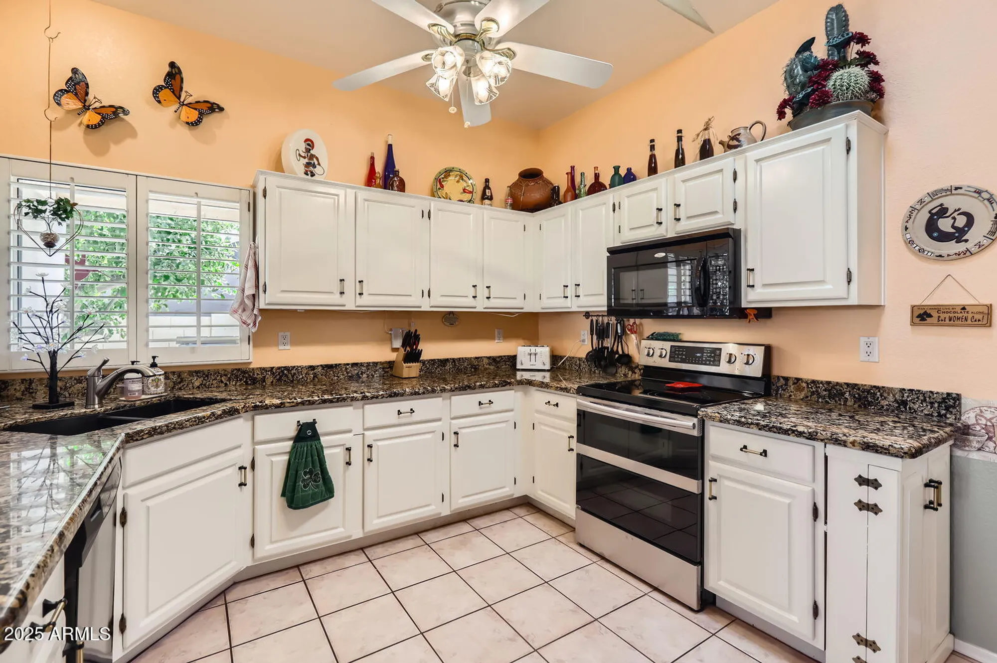 Property Slideshow image 10 of 32 | 14680 w morning star trl, Surprise, AZ, 85374