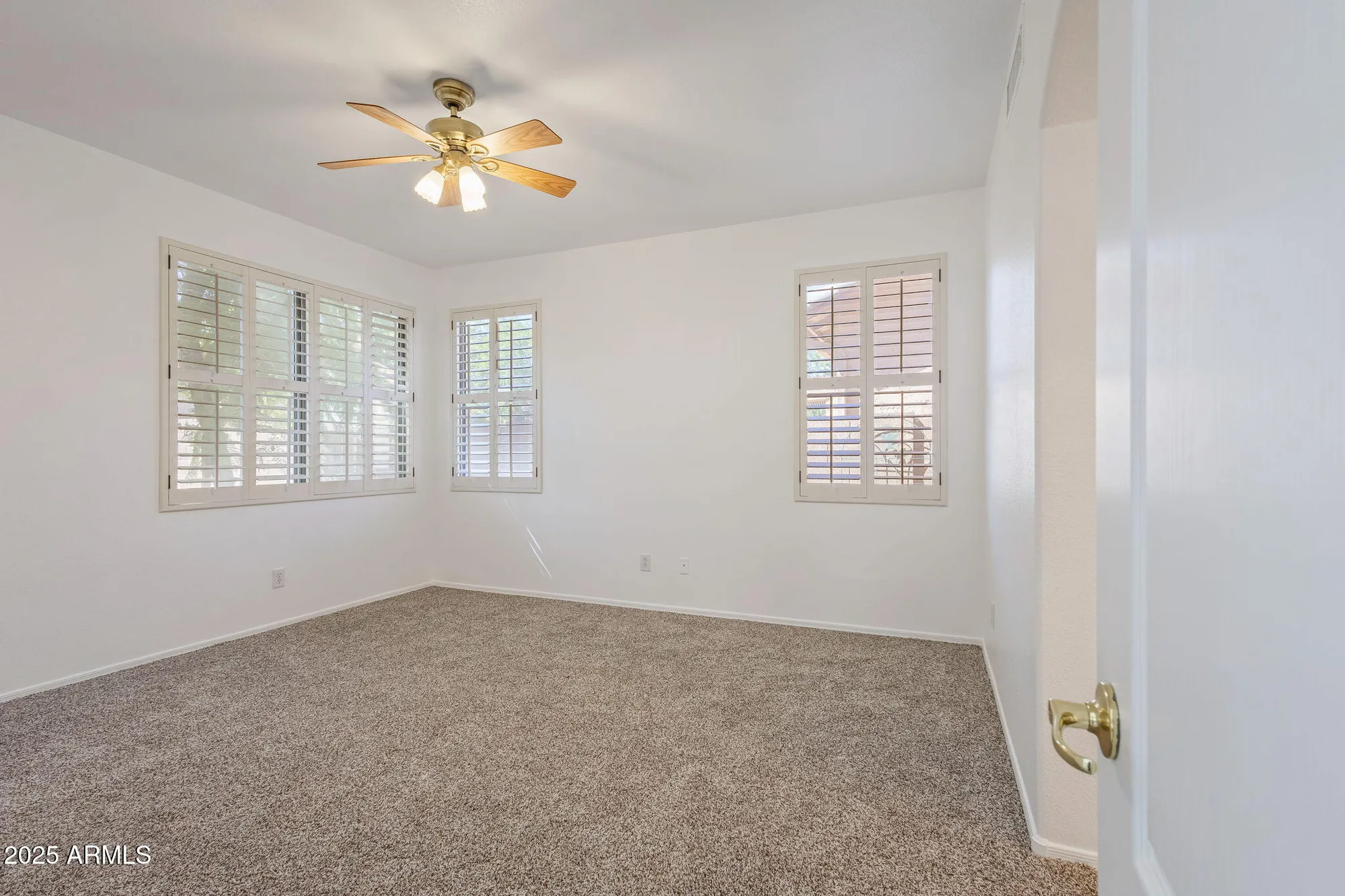 Property Slideshow image 18 of 35 | 18083 w douglas way, Surprise, AZ, 85374