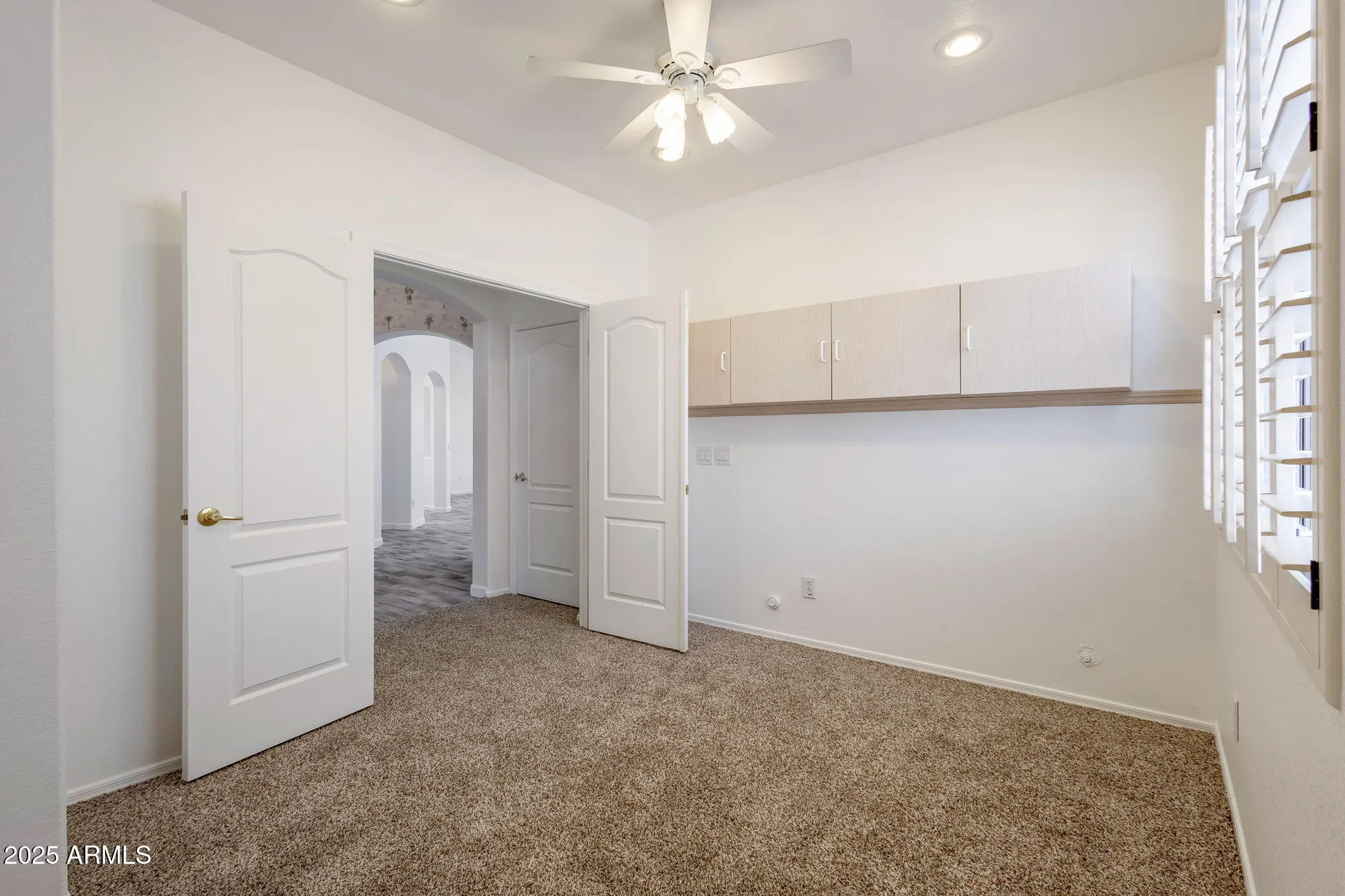 Property Slideshow image 24 of 35 | 18083 w douglas way, Surprise, AZ, 85374