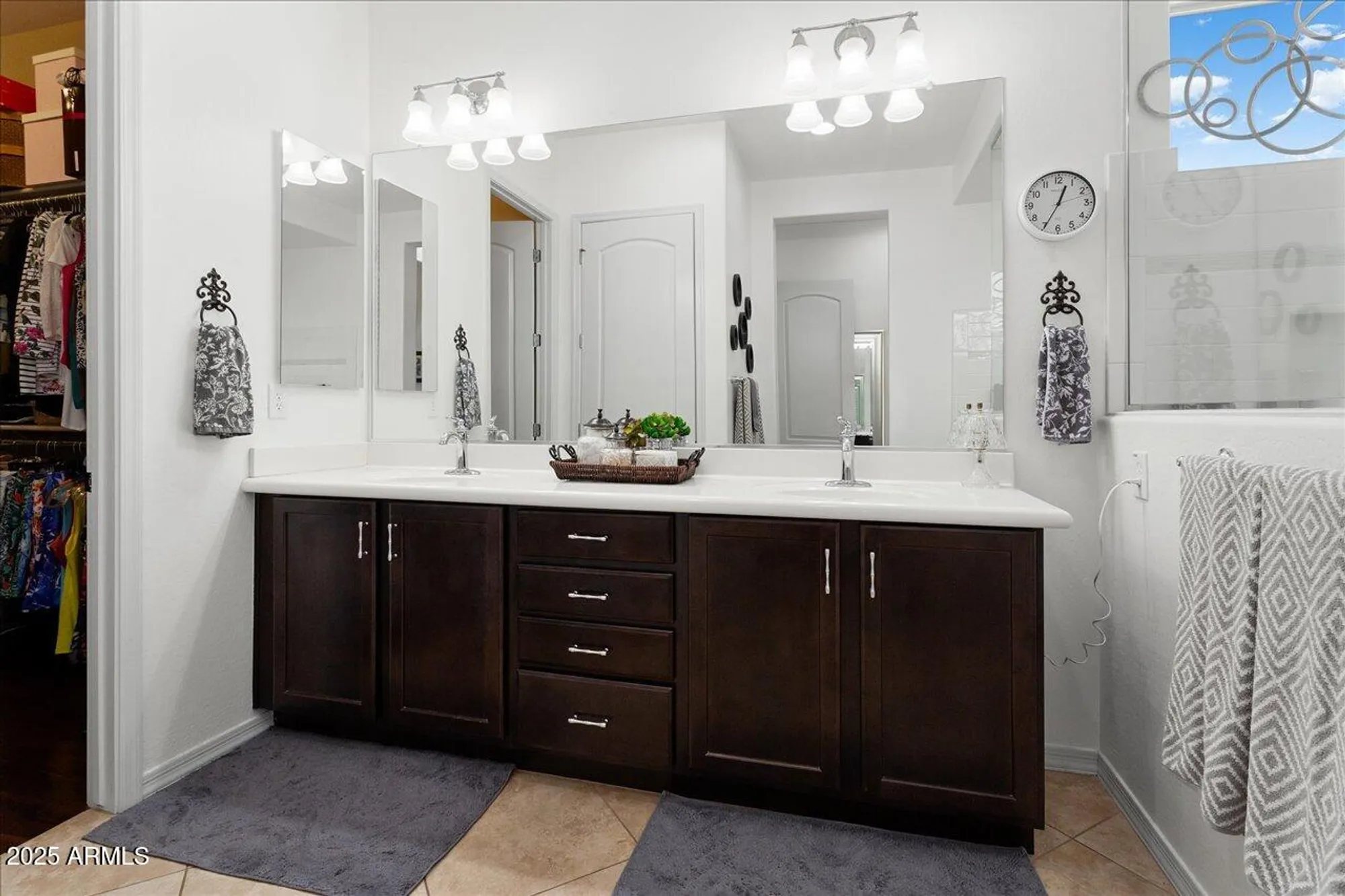 Property Slideshow image 18 of 29 | 27052 w oraibi dr, Buckeye, AZ, 85396