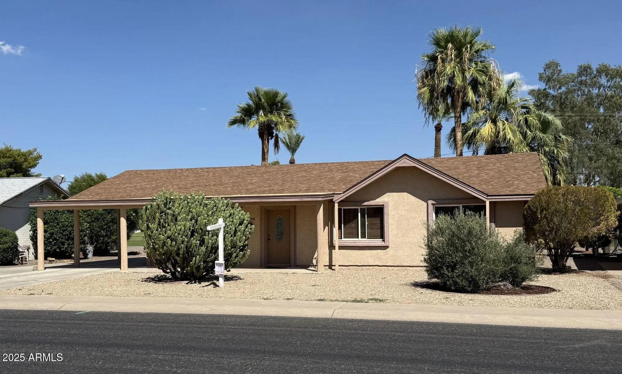 Property Slideshow image 3 of 39 | 10848 w crosby dr, Sun City, AZ, 85351