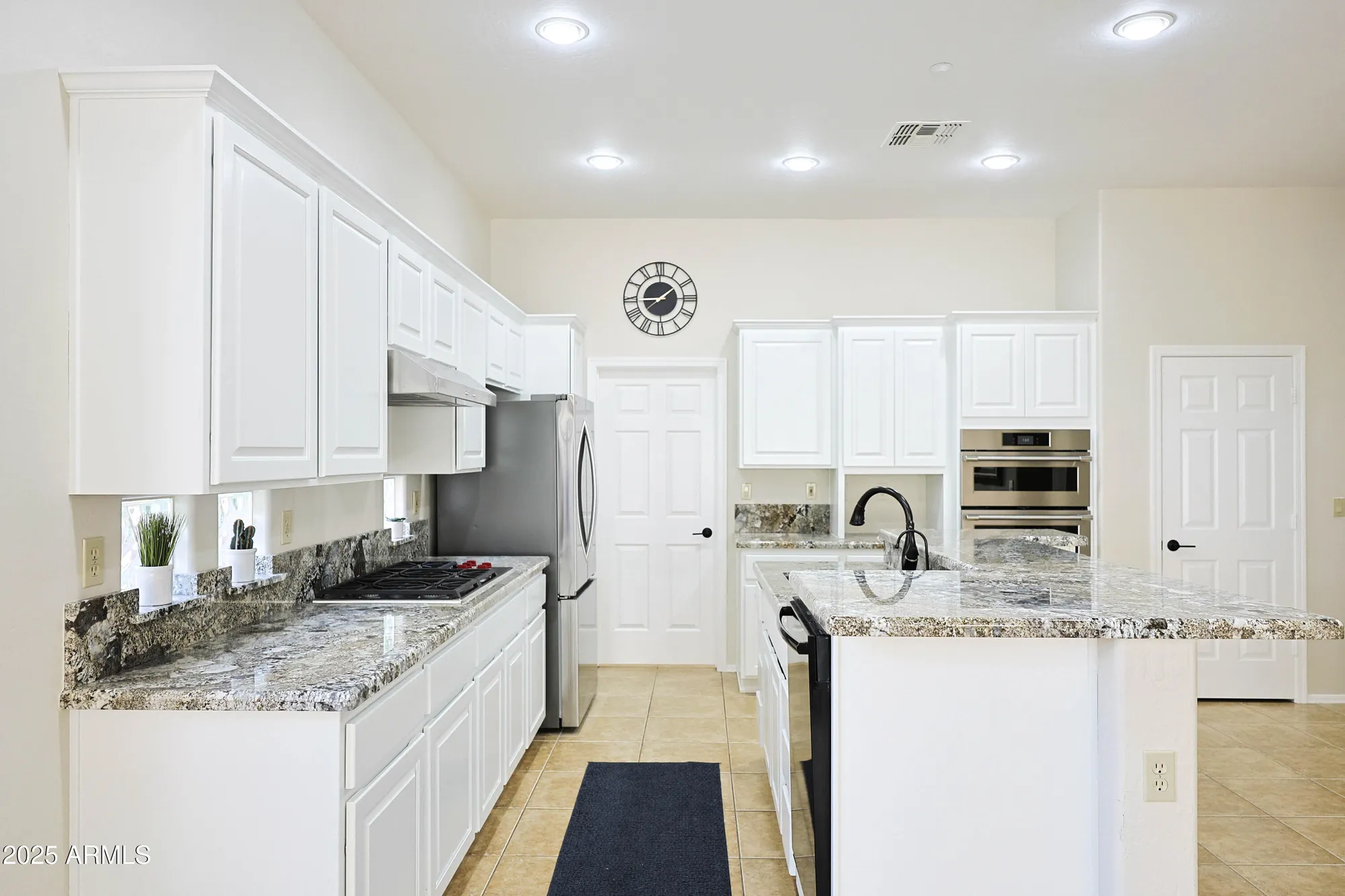 Property Slideshow image 12 of 78 | 41802 n bridlewood way, Anthem, AZ, 85086