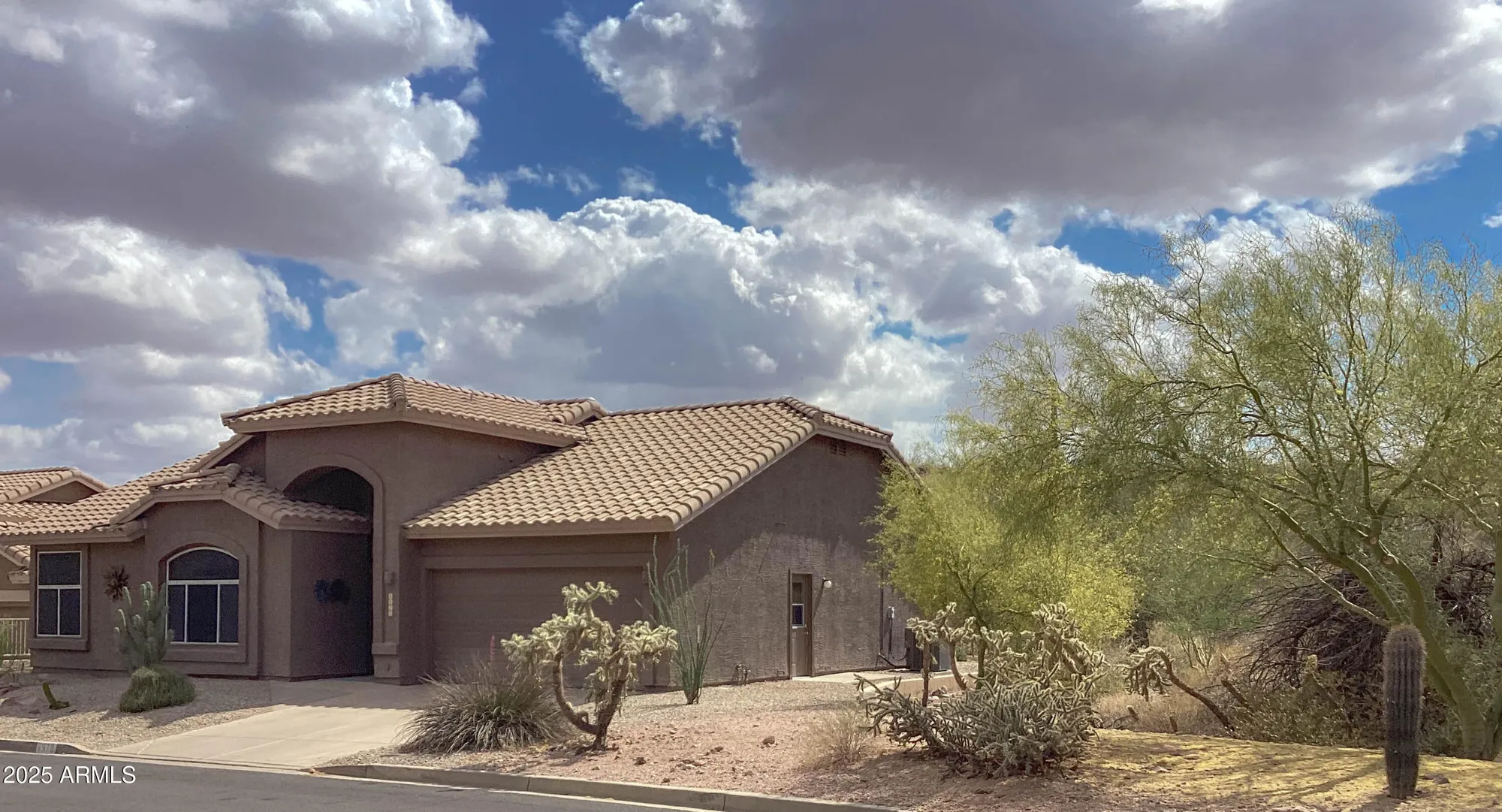 Property Slideshow image 23 of 26 | 4970 s desert willow dr, Gold Canyon, AZ, 85118