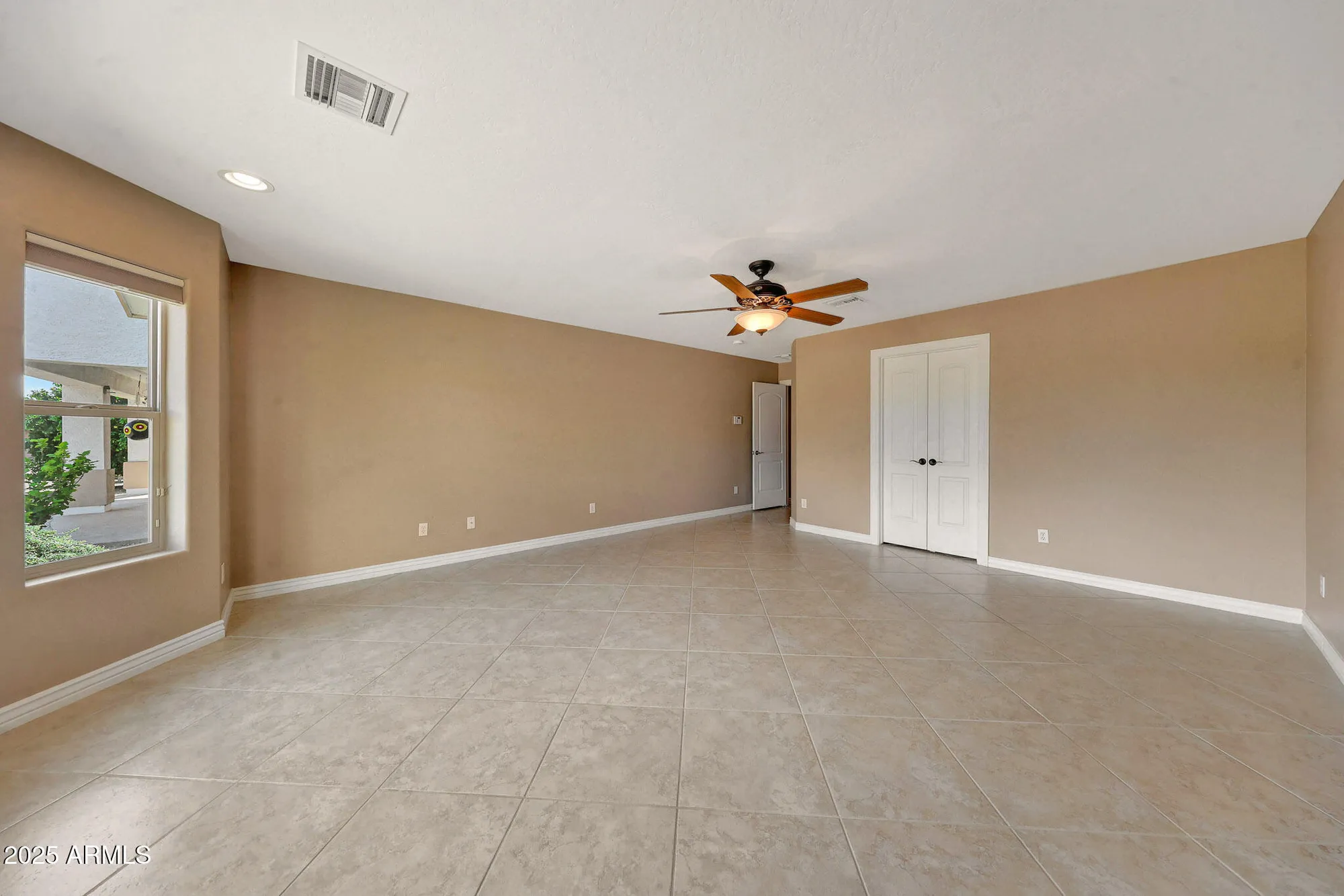 Property Slideshow image 45 of 73 | 19835 n 100th dr, Sun City, AZ, 85373