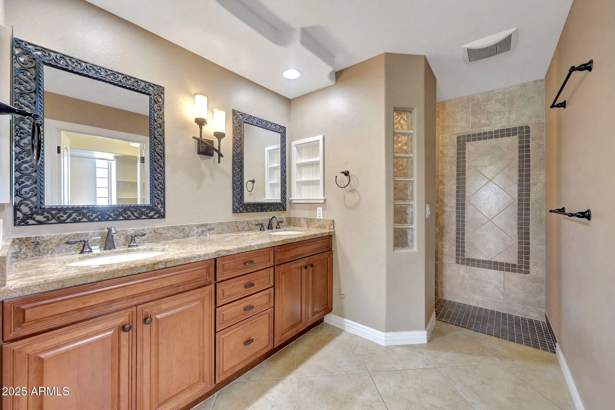 Property Slideshow image 48 of 73 | 19835 n 100th dr, Sun City, AZ, 85373