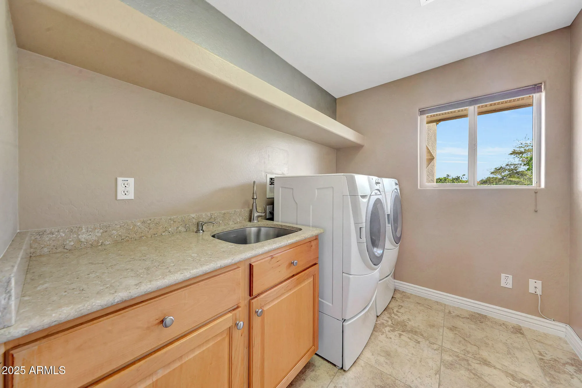 Property Slideshow image 59 of 73 | 19835 n 100th dr, Sun City, AZ, 85373