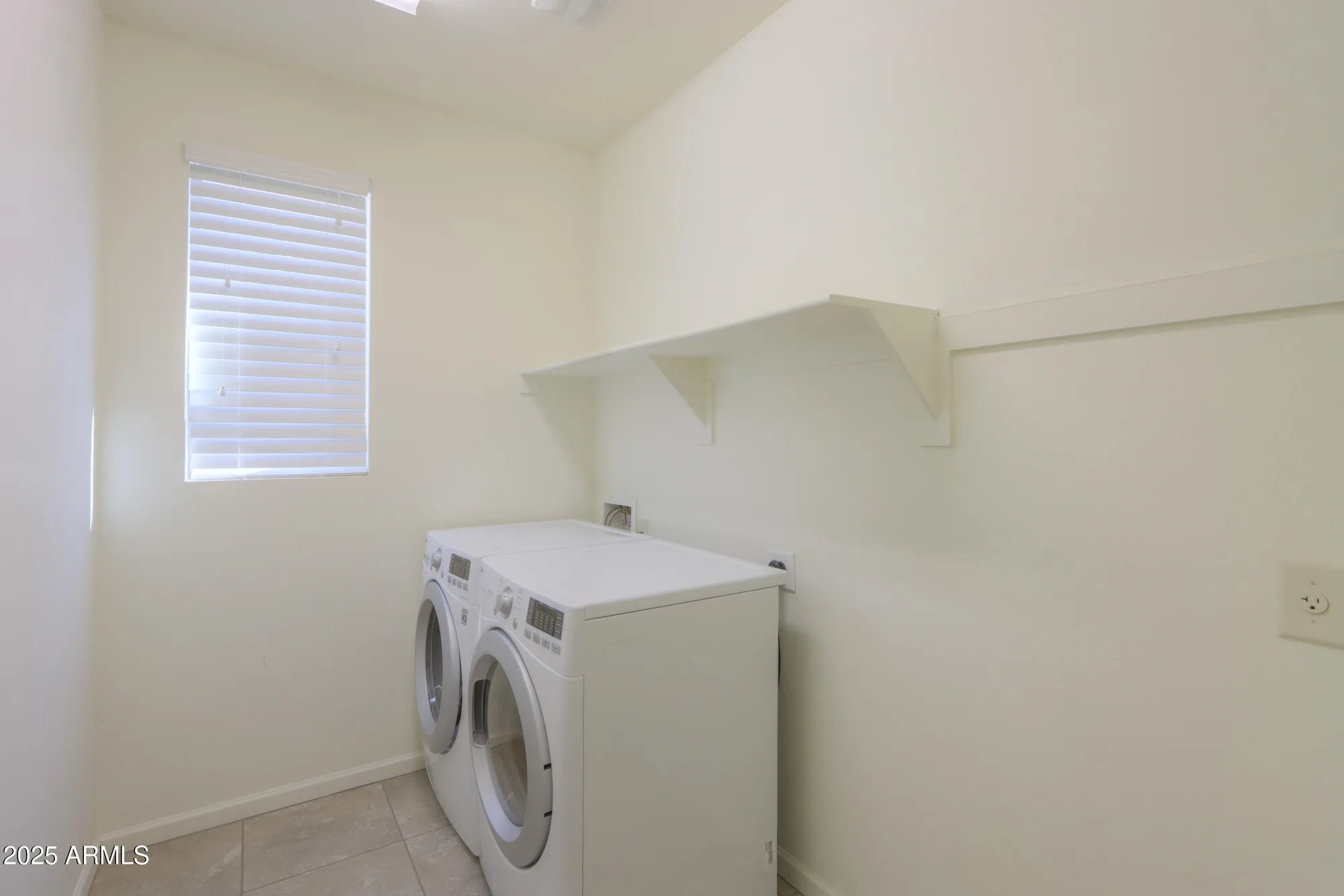 Property Slideshow image 26 of 37 | 4696 w buckskin dr, Eloy, AZ, 85131