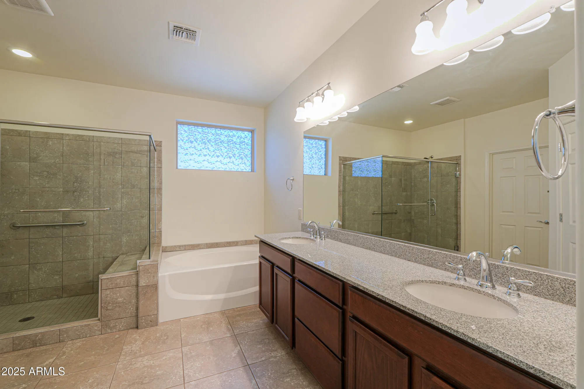 Property Slideshow image 17 of 37 | 4696 w buckskin dr, Eloy, AZ, 85131