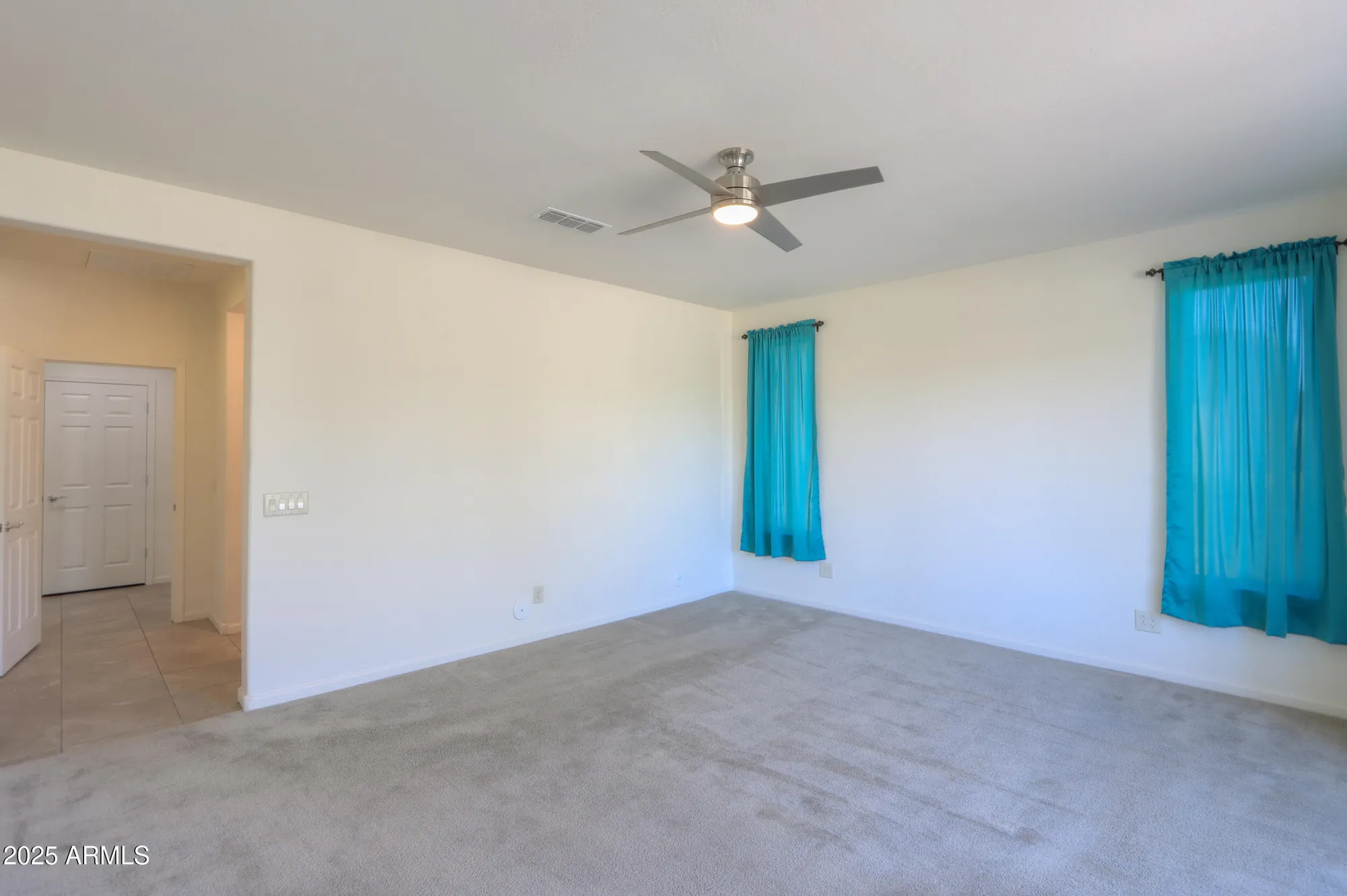 Property Slideshow image 16 of 37 | 4696 w buckskin dr, Eloy, AZ, 85131