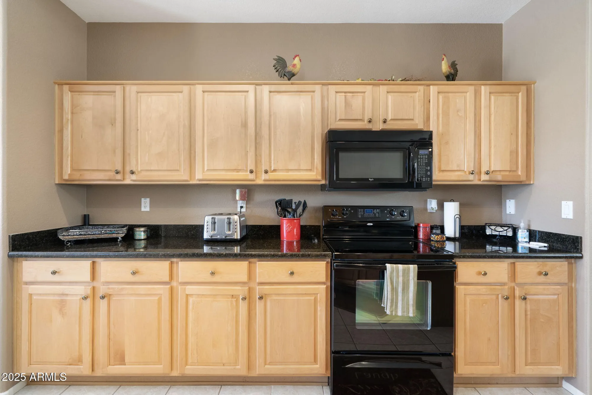 Property Slideshow image 10 of 44 | 18319 n sterling dr, Surprise, AZ, 85374
