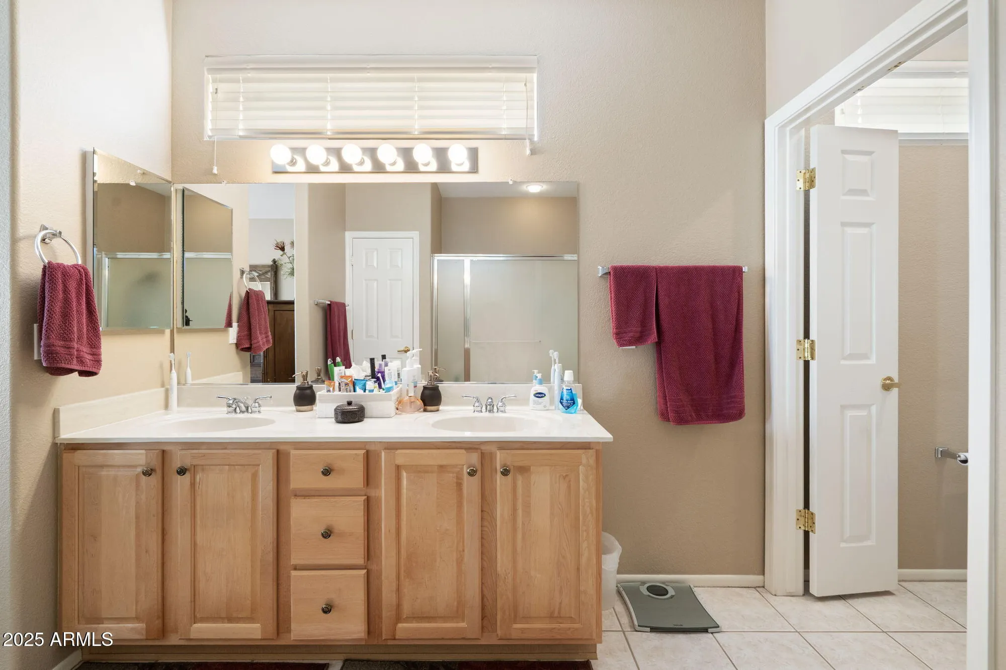 Property Slideshow image 26 of 44 | 18319 n sterling dr, Surprise, AZ, 85374