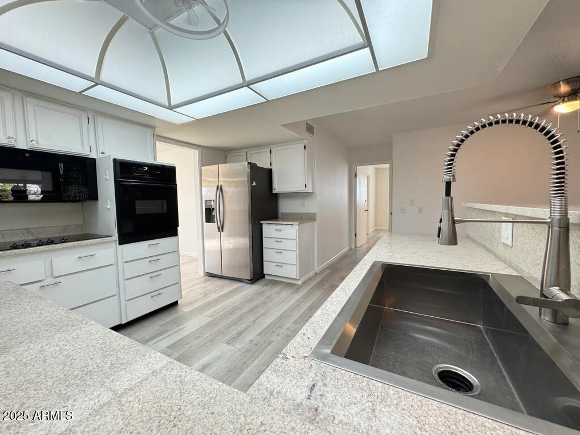 Property Slideshow image 9 of 32 | 10414 w ponderosa cir, Sun City, AZ, 85373