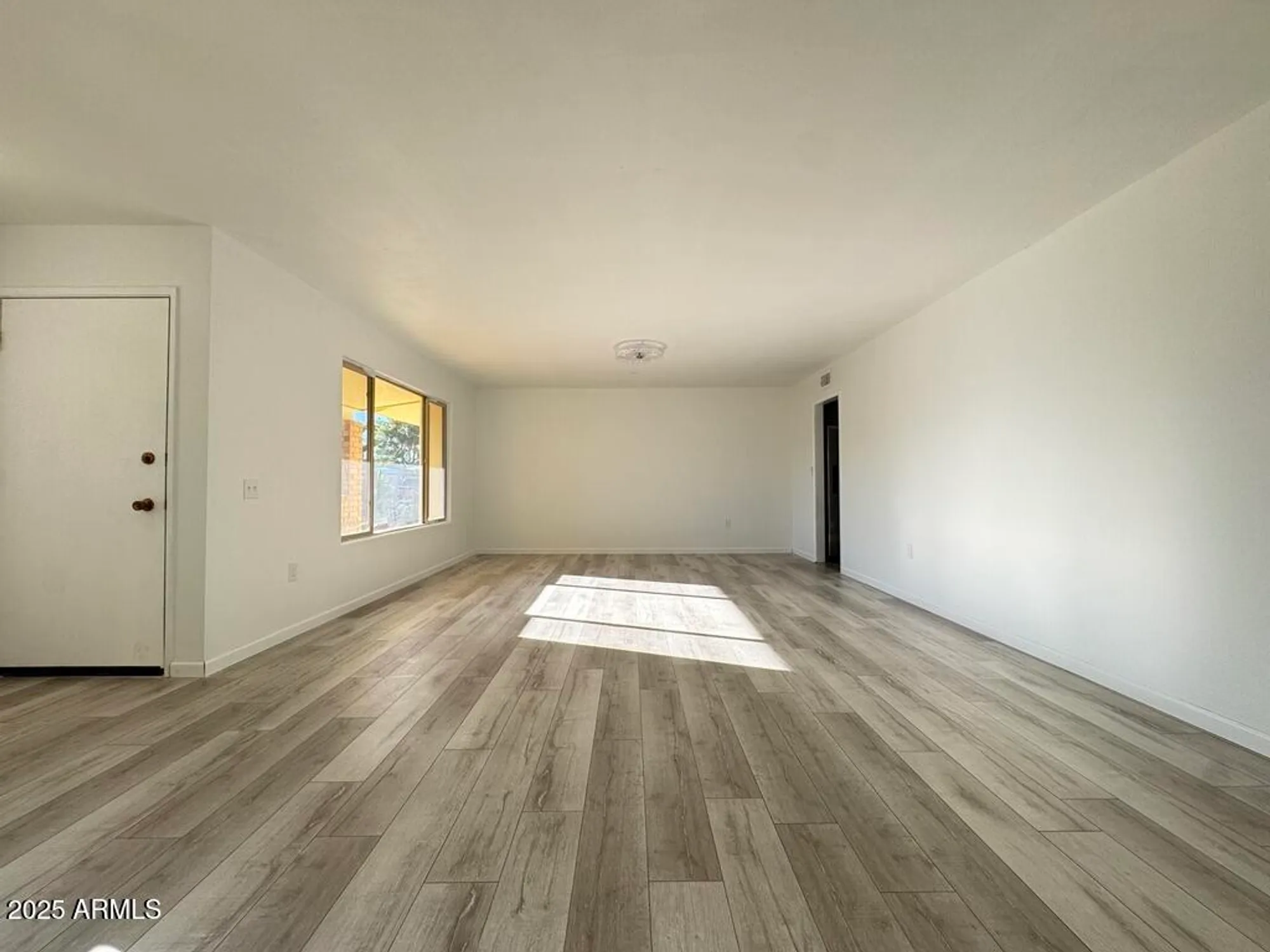 Property Slideshow image 6 of 32 | 10414 w ponderosa cir, Sun City, AZ, 85373