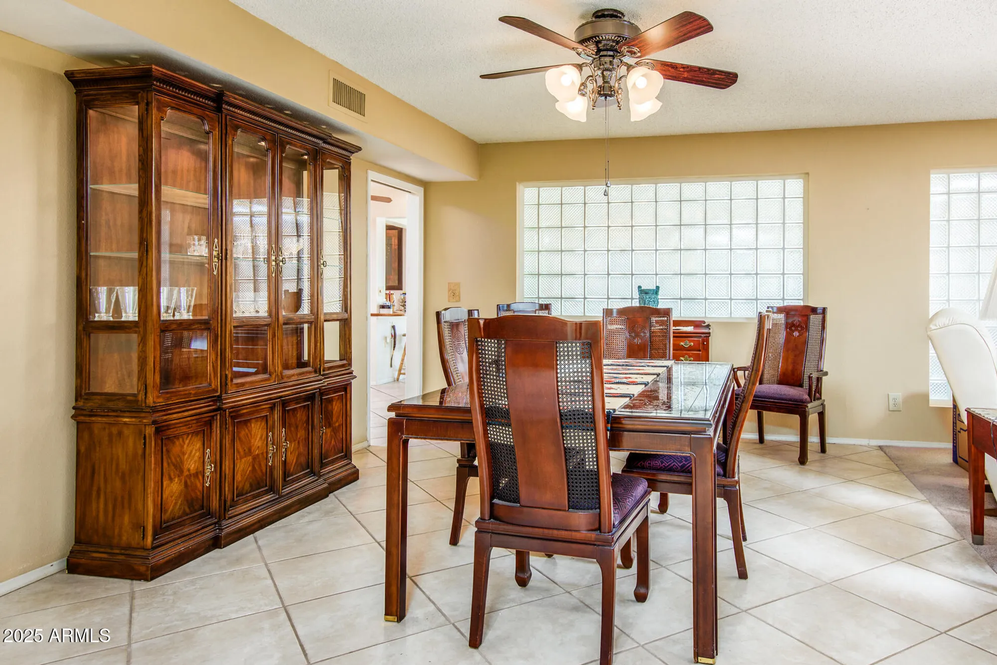 Property Slideshow image 6 of 31 | 25850 s foxglenn dr, Sun Lakes, AZ, 85248