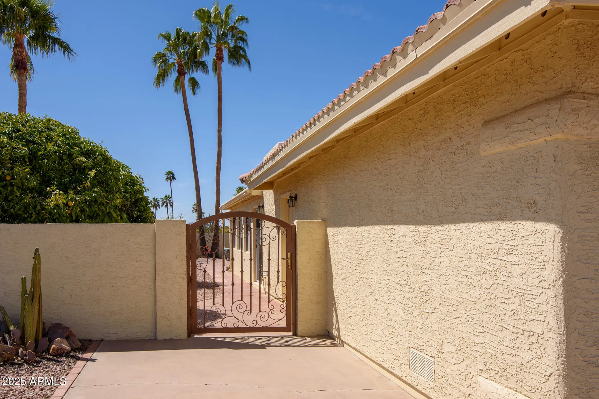 Property Slideshow image 30 of 31 | 25850 s foxglenn dr, Sun Lakes, AZ, 85248