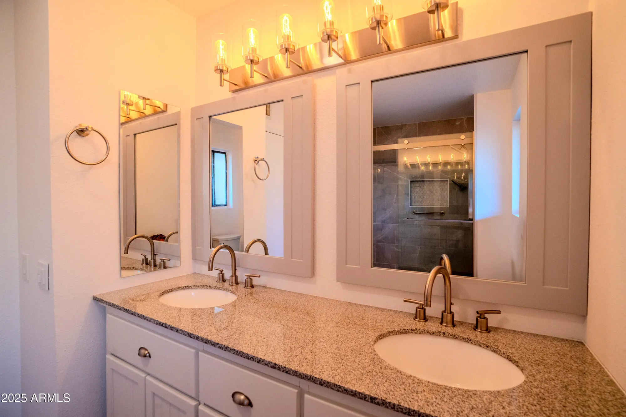 Property Slideshow image 21 of 39 | 12810 w blue bonnet dr, Sun City West, AZ, 85375