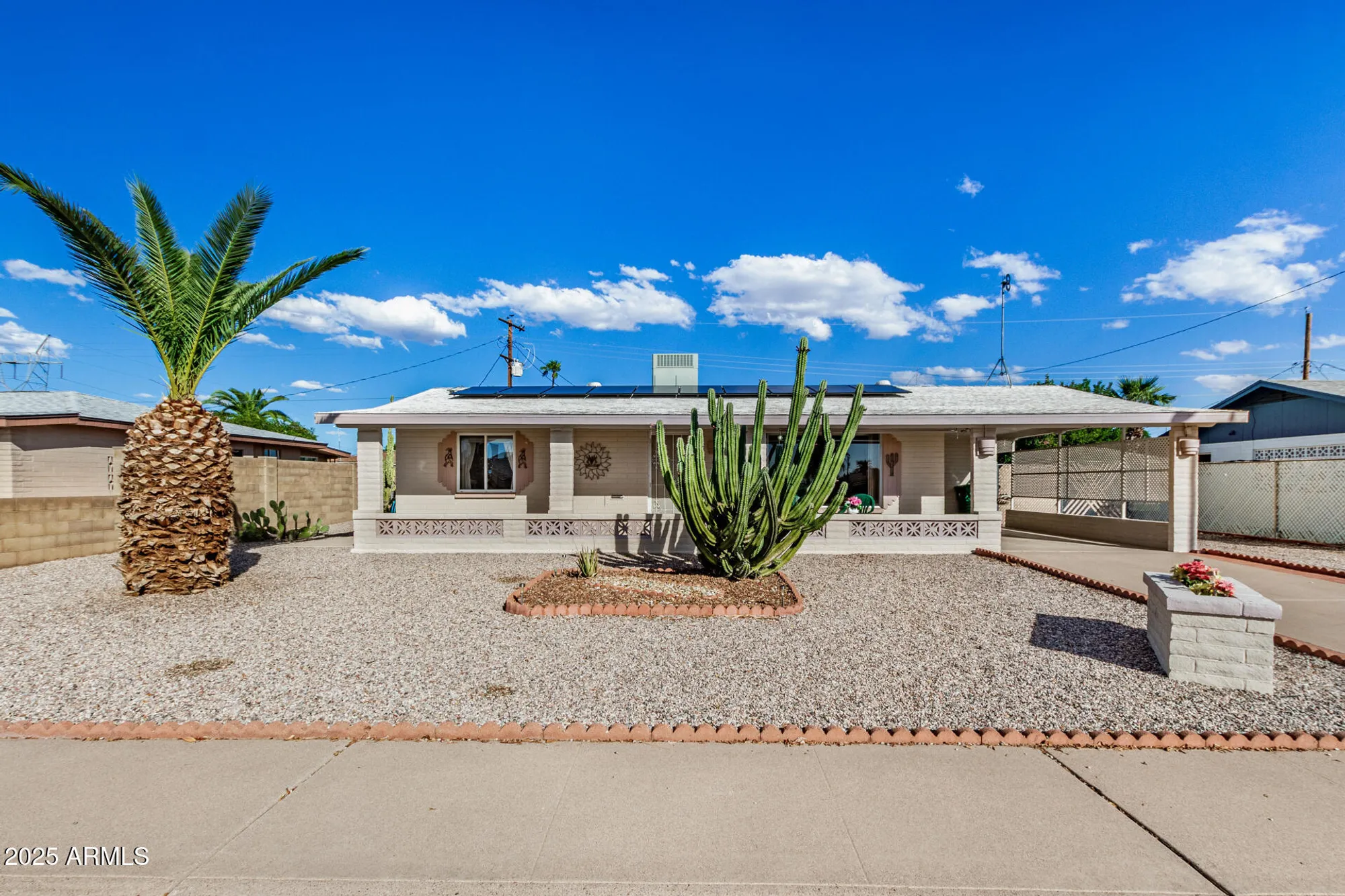 Property Slideshow image 28 of 37 | 507 n 55th pl, Mesa, AZ, 85205